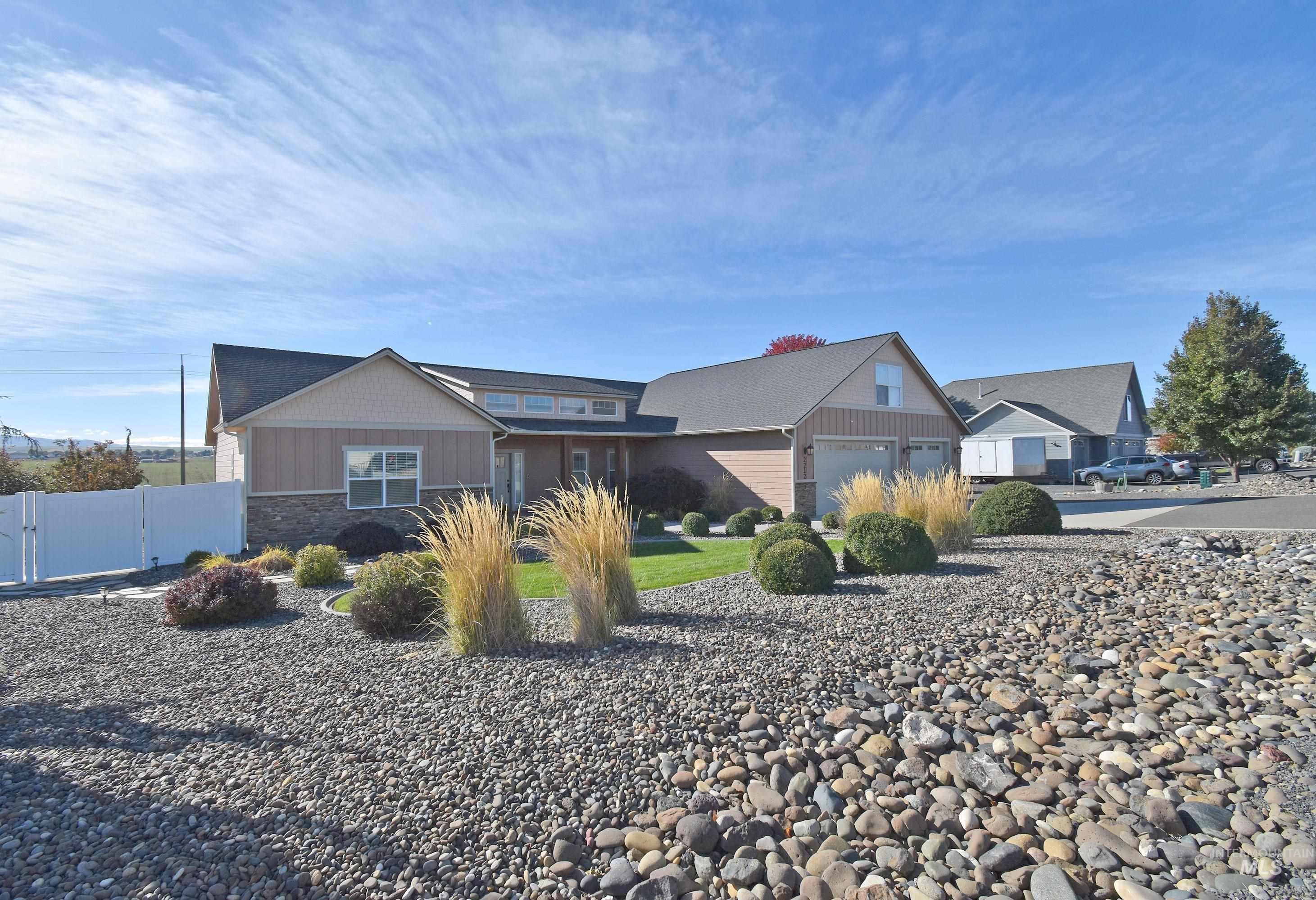 2212 Wheatlands Avenue, Lewiston, Idaho 83501, 4 Bedrooms, 3 Bathrooms, Residential For Sale, Price $825,000,MLS 98966554