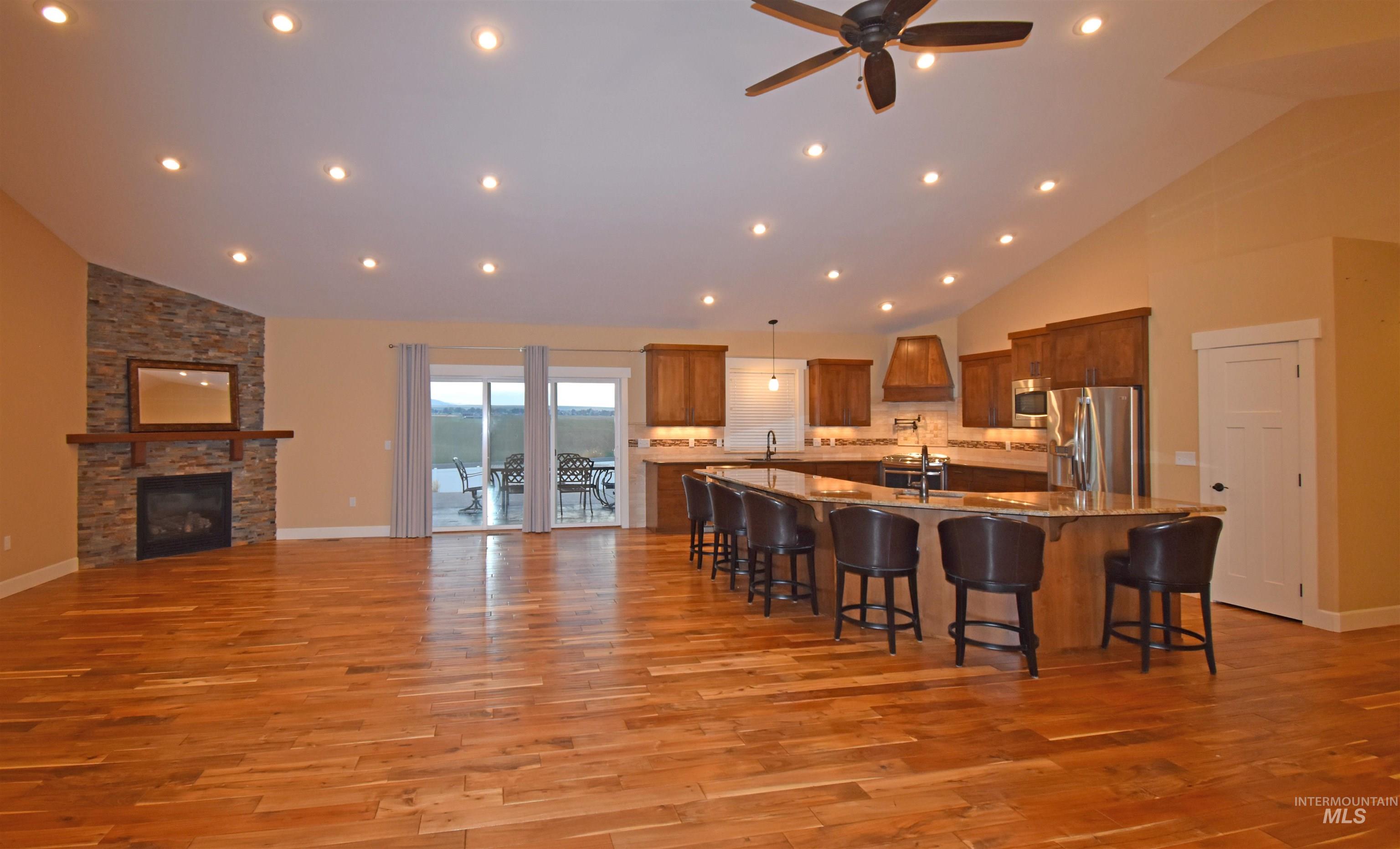 2212 Wheatlands Avenue, Lewiston, Idaho 83501, 4 Bedrooms, 3 Bathrooms, Residential For Sale, Price $825,000,MLS 98966554