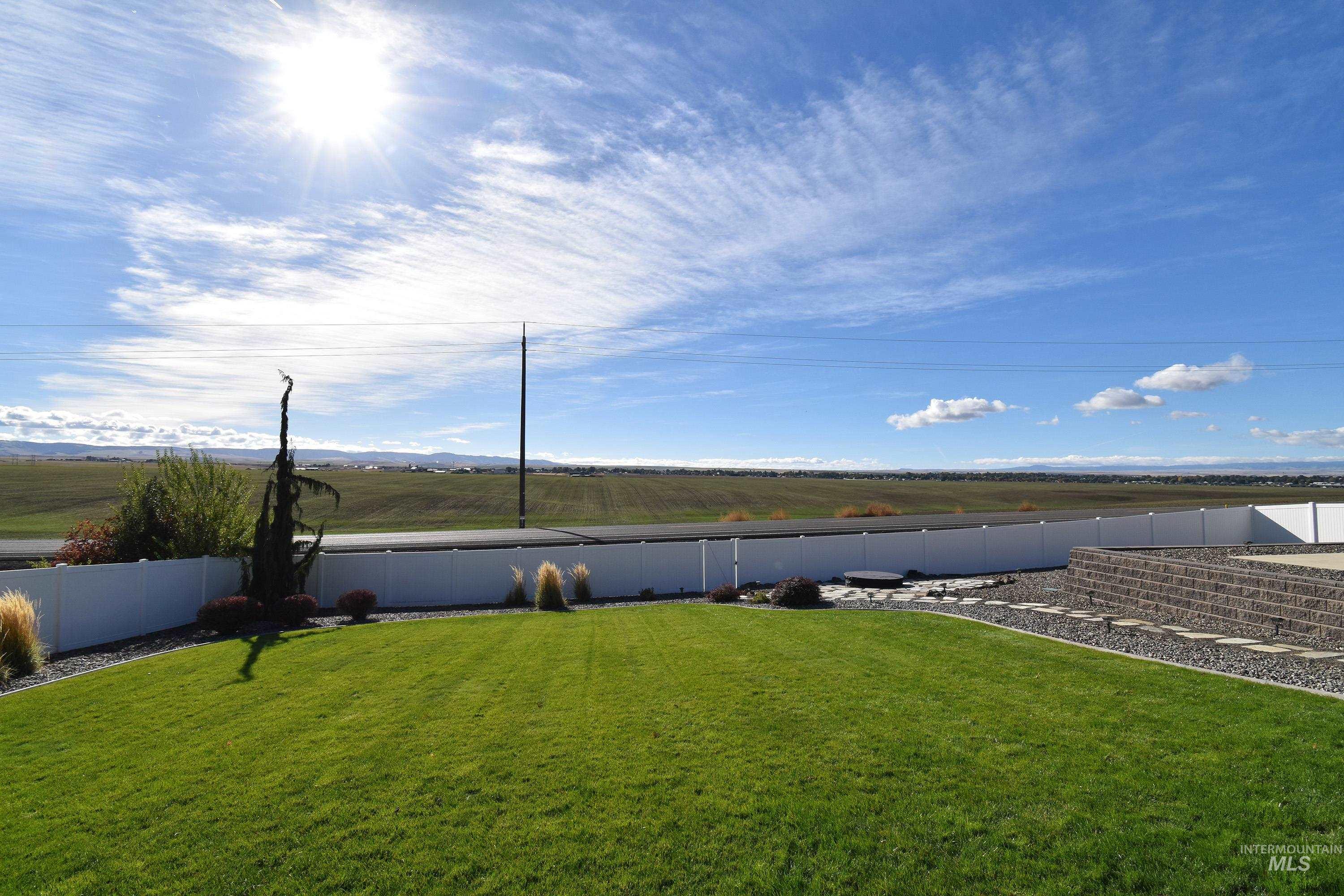 2212 Wheatlands Avenue, Lewiston, Idaho 83501, 4 Bedrooms, 3 Bathrooms, Residential For Sale, Price $825,000,MLS 98966554