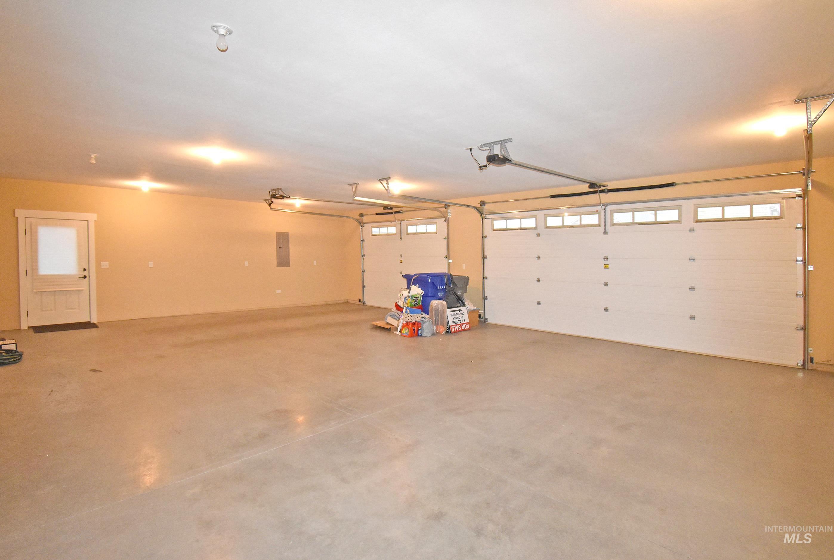 2212 Wheatlands Avenue, Lewiston, Idaho 83501, 4 Bedrooms, 3 Bathrooms, Residential For Sale, Price $825,000,MLS 98966554