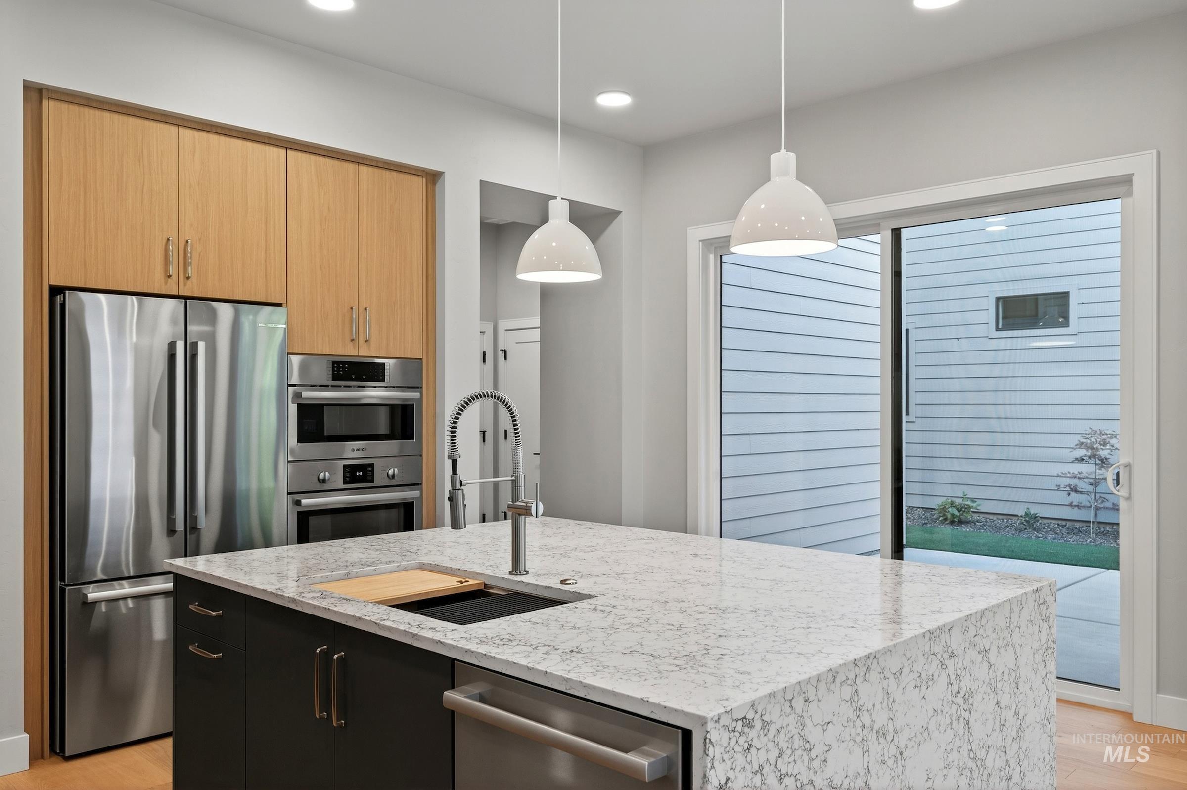 3374 W Neville Ranch Dr., Boise, Idaho 83714, 3 Bedrooms, 2.5 Bathrooms, Residential For Sale, Price $824,900,MLS 98966589