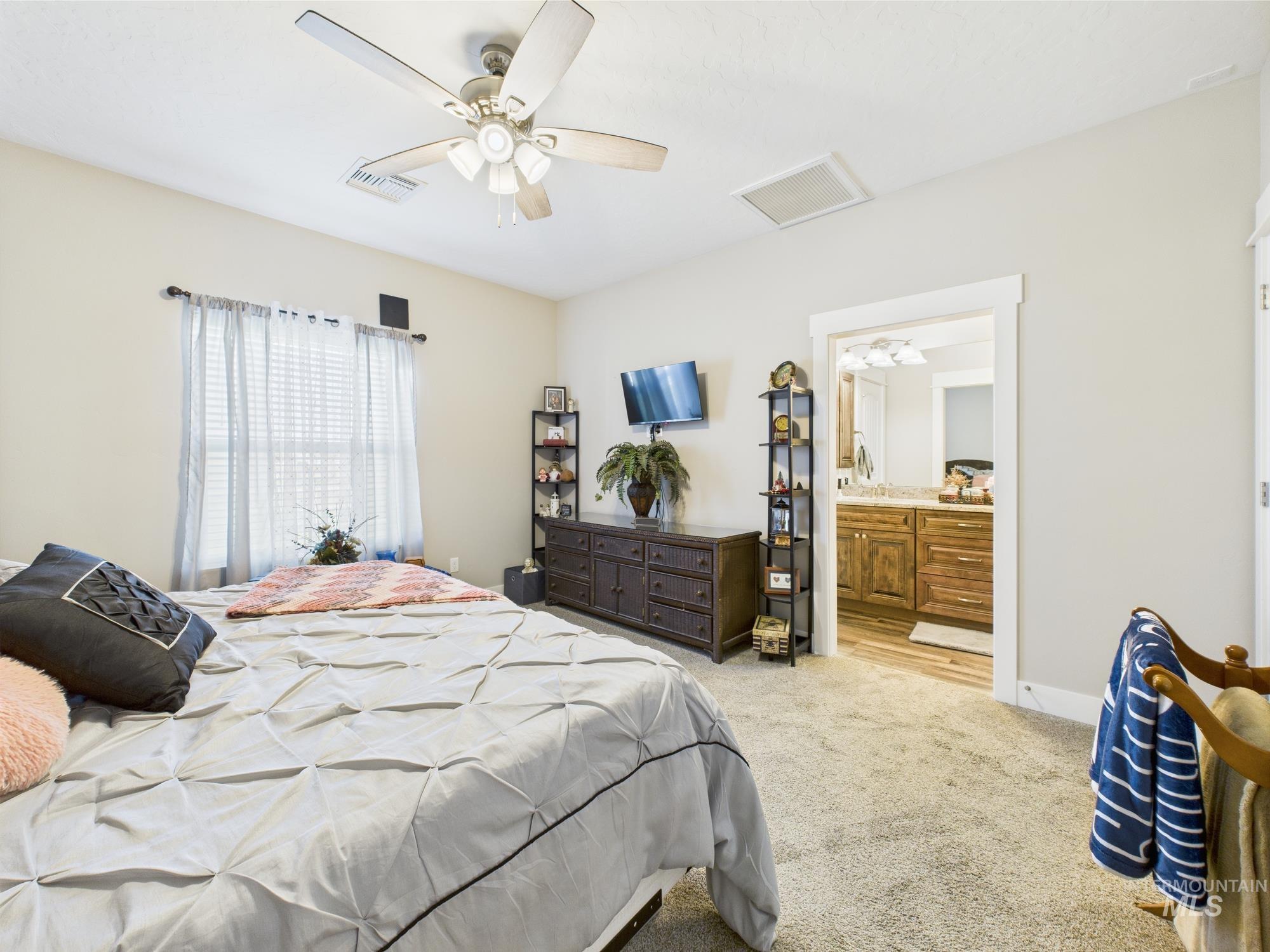 7866 Open Sky Rd, Middleton, Idaho 83644, 4 Bedrooms, 3 Bathrooms, Residential For Sale, Price $1,375,000,MLS 98966595