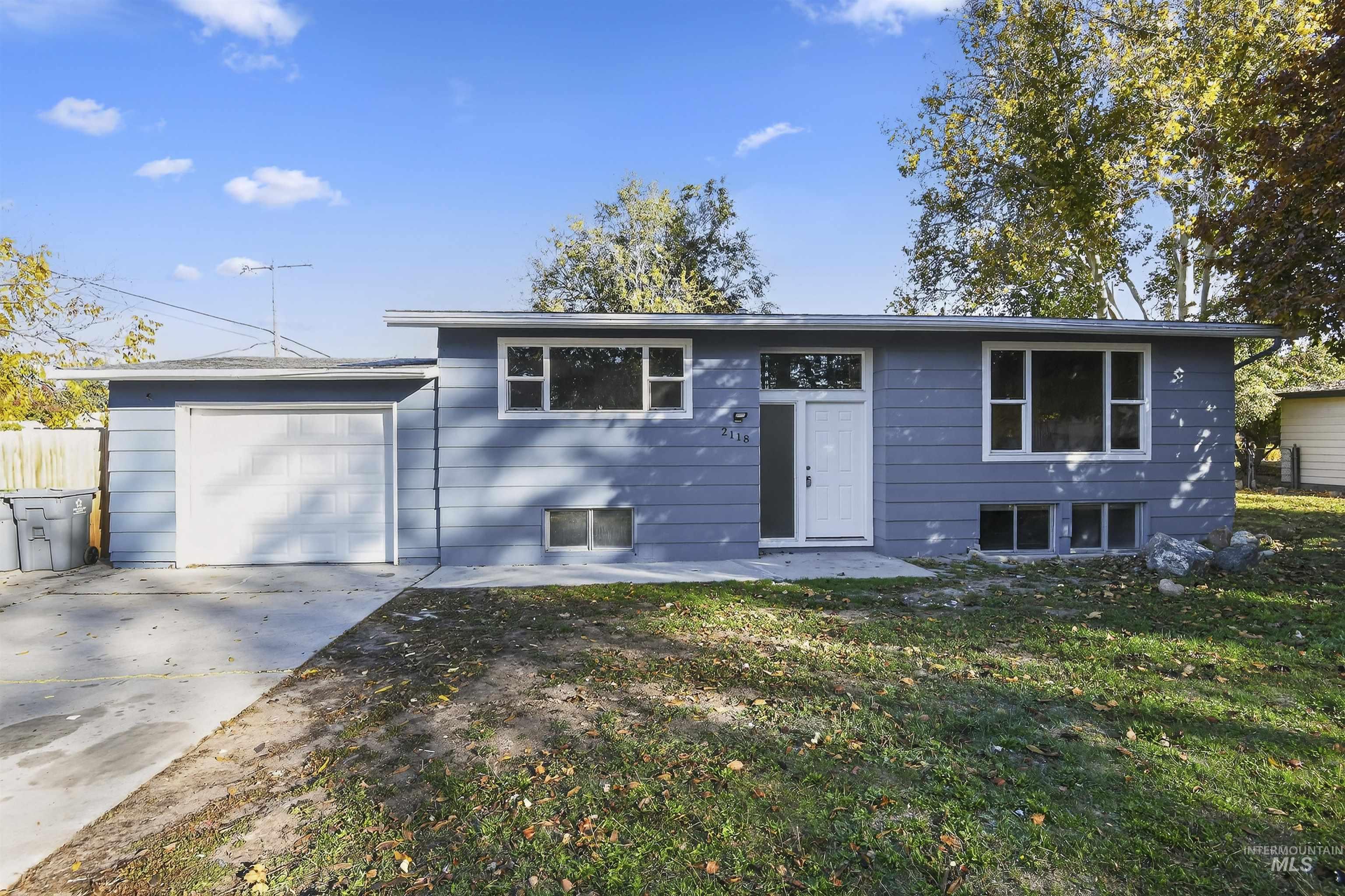 2118 W Targee Street, Boise, Idaho 83705, 4 Bedrooms, 2 Bathrooms, Residential For Sale, Price $485,000,MLS 98966596