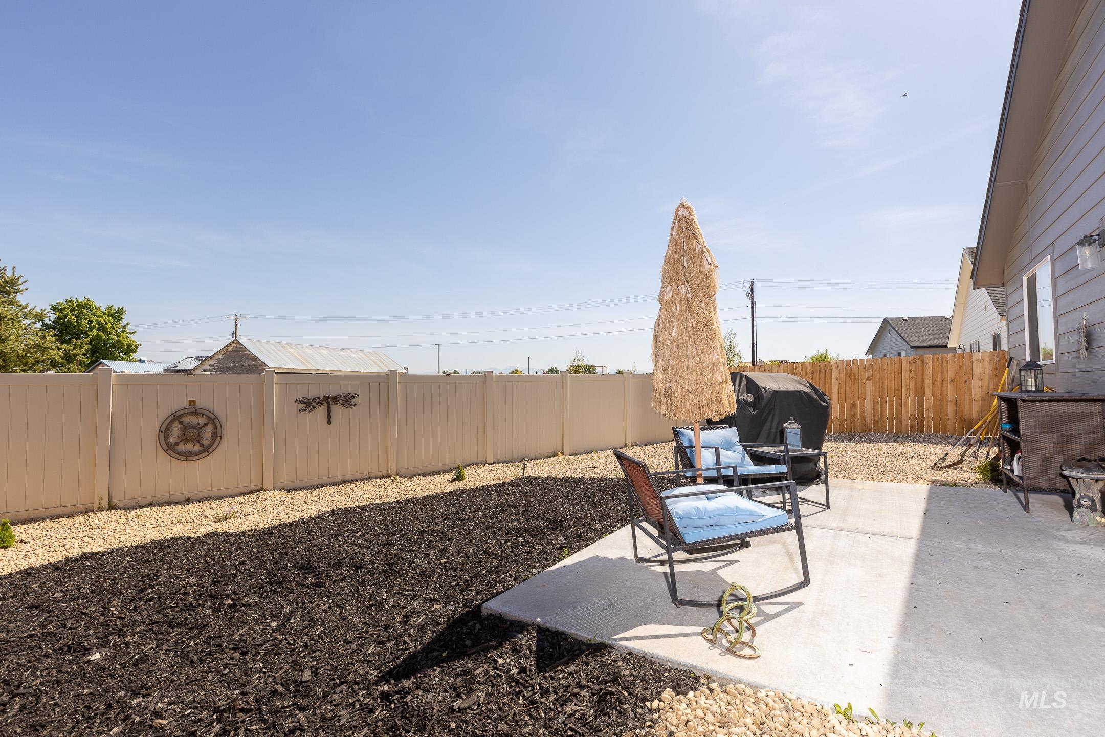 13546 Nisene DR, Caldwell, Idaho 83607, 4 Bedrooms, 2 Bathrooms, Residential For Sale, Price $399,000,MLS 98966607