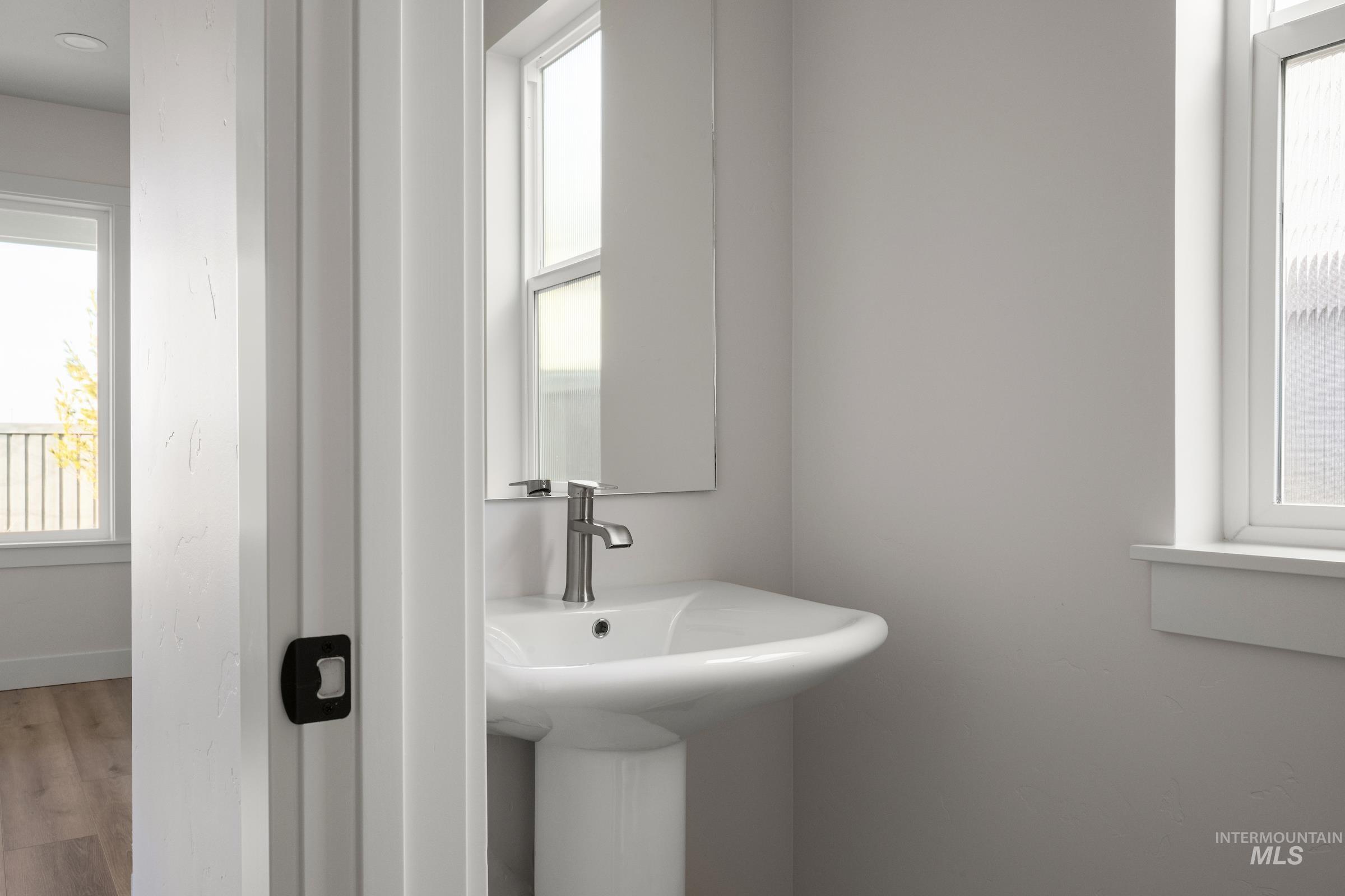 18169 Cinder Brook Ave, Nampa, Idaho 83687, 3 Bedrooms, 2.5 Bathrooms, Residential For Sale, Price $447,900, 98966619