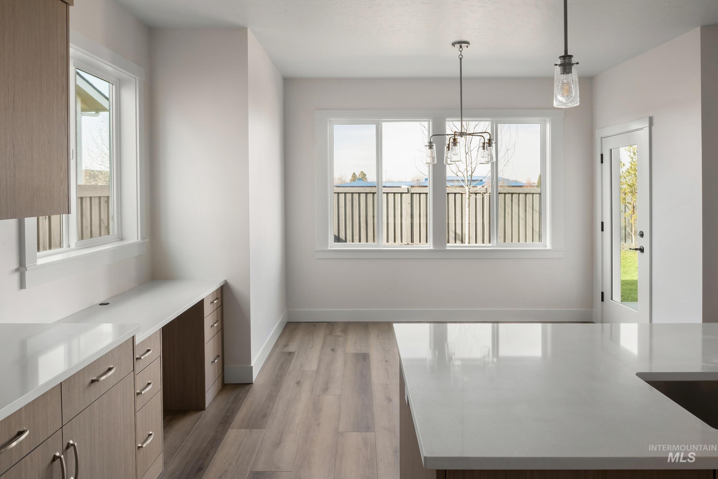 18169 Cinder Brook Ave, Nampa, Idaho 83687, 3 Bedrooms, 2.5 Bathrooms, Residential For Sale, Price $447,900, 98966619