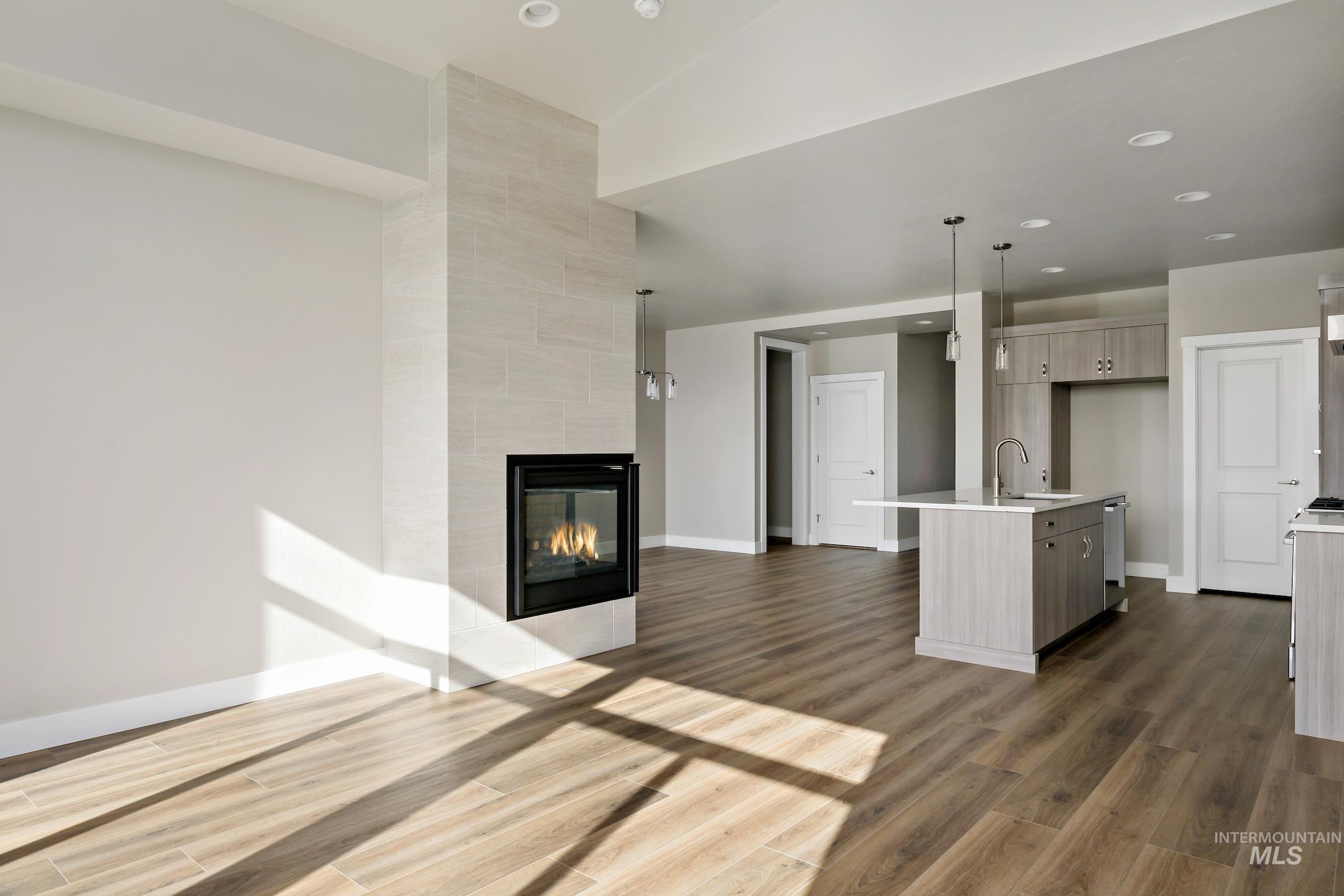 10395 Stony Oak Street, Nampa, Idaho 83687, 3 Bedrooms, 2.5 Bathrooms, Residential For Sale, Price $549,300,MLS 98966622