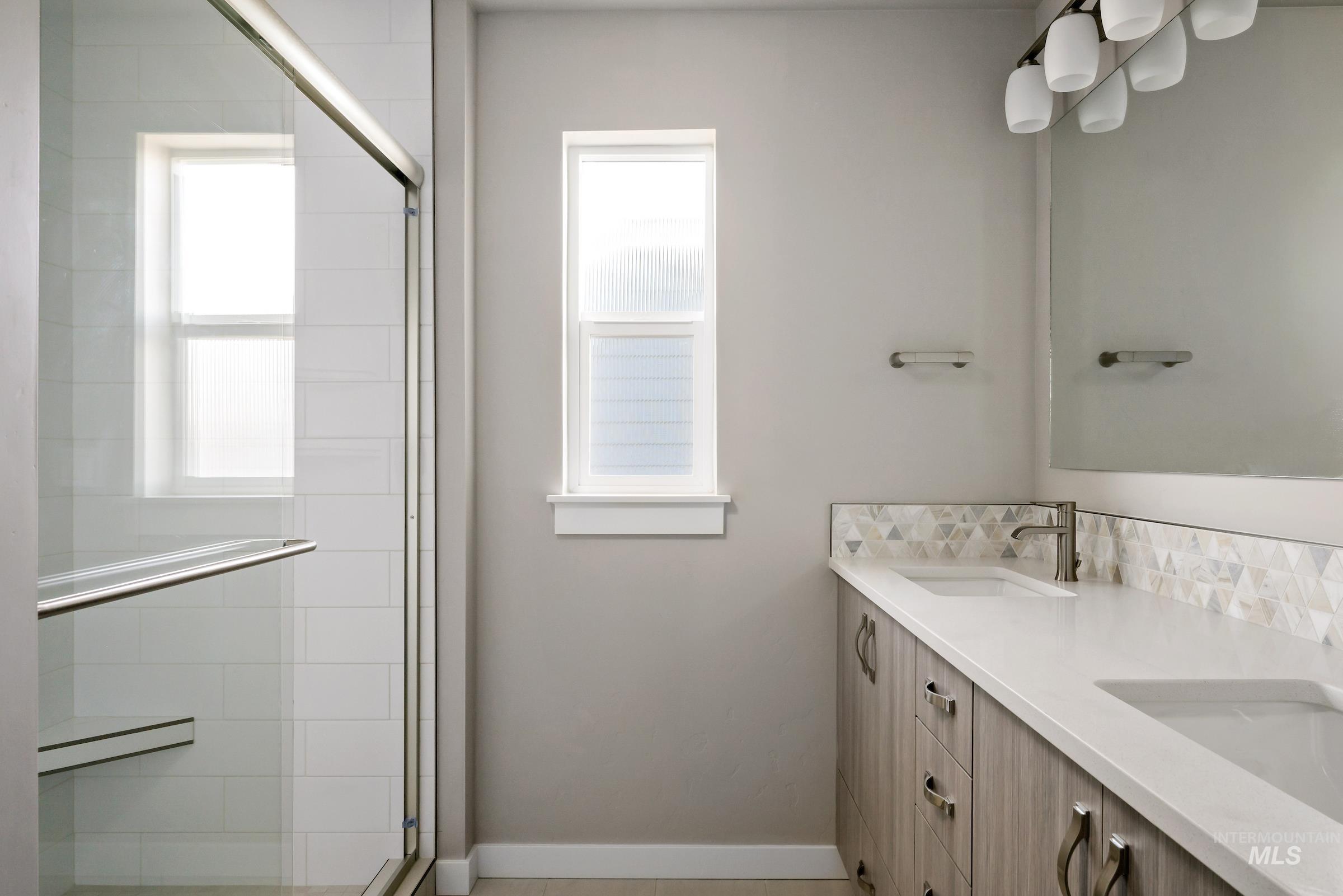 10395 Stony Oak Street, Nampa, Idaho 83687, 3 Bedrooms, 2.5 Bathrooms, Residential For Sale, Price $549,300,MLS 98966622