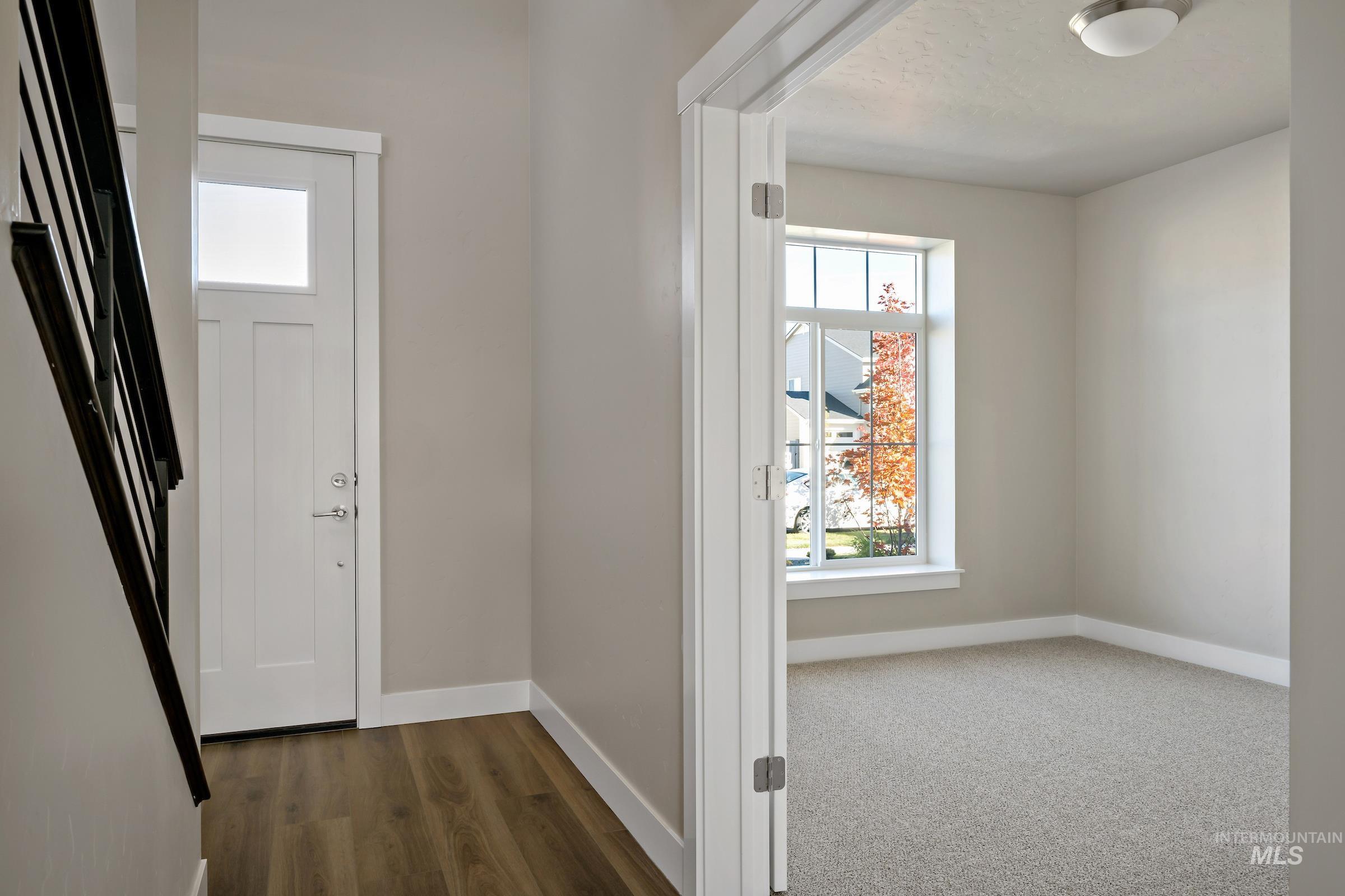 10395 Stony Oak Street, Nampa, Idaho 83687, 3 Bedrooms, 2.5 Bathrooms, Residential For Sale, Price $549,300,MLS 98966622