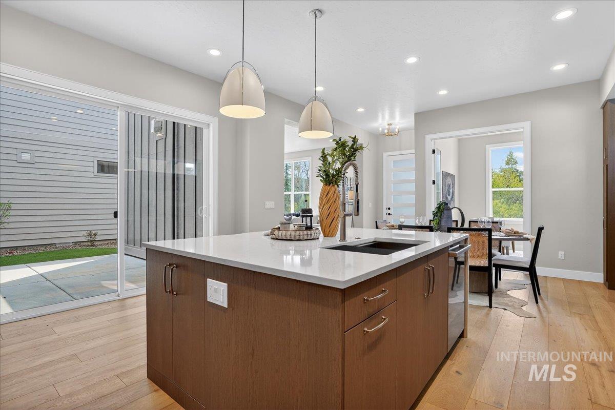 3382 W Neville Ranch Dr., Boise, Idaho 83714, 3 Bedrooms, 2.5 Bathrooms, Residential For Sale, Price $824,900,MLS 98966624