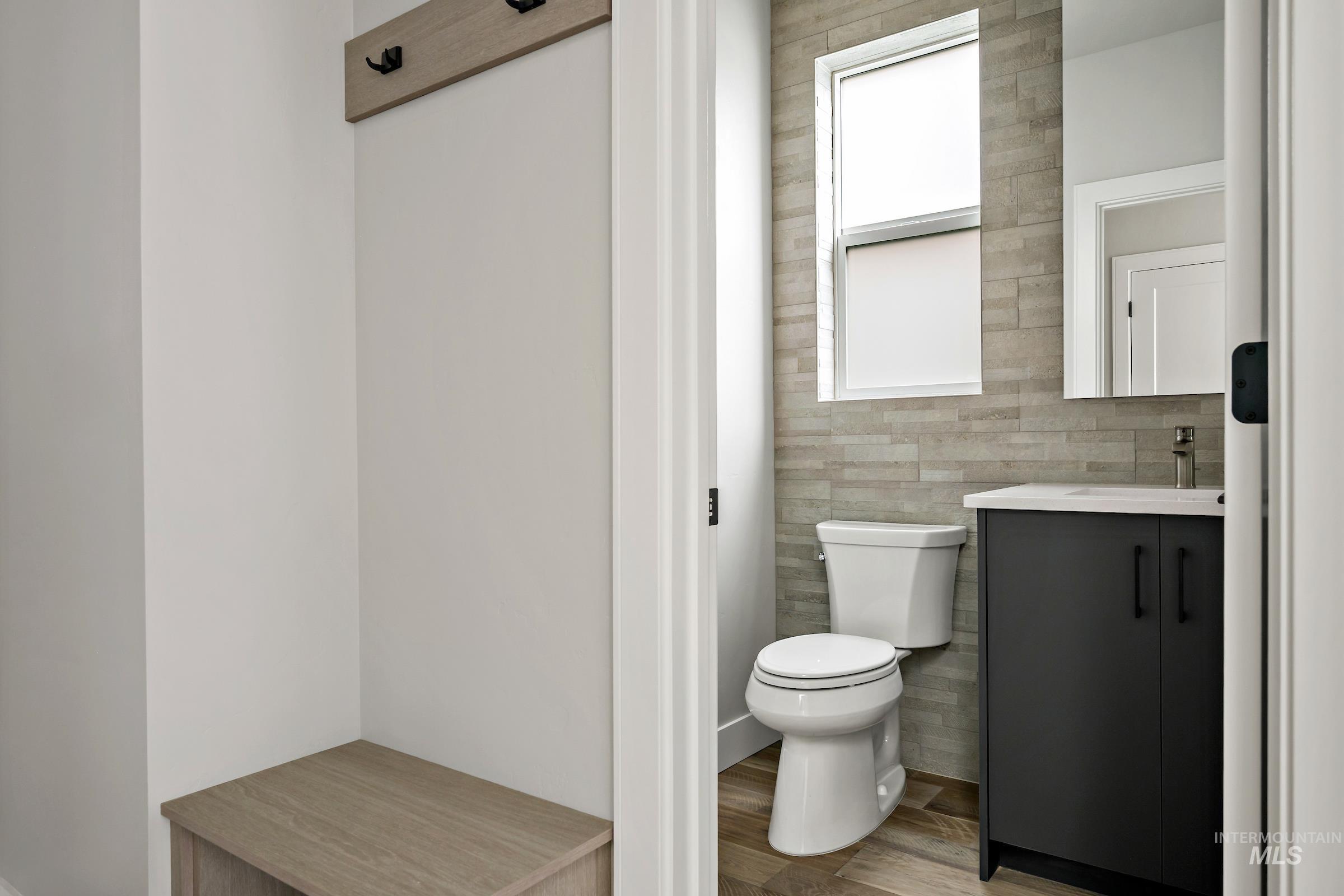 11709 N Rabbitbrush Way, Boise, Idaho 83714, 3 Bedrooms, 2.5 Bathrooms, Residential For Sale, Price $749,900,MLS 98966626