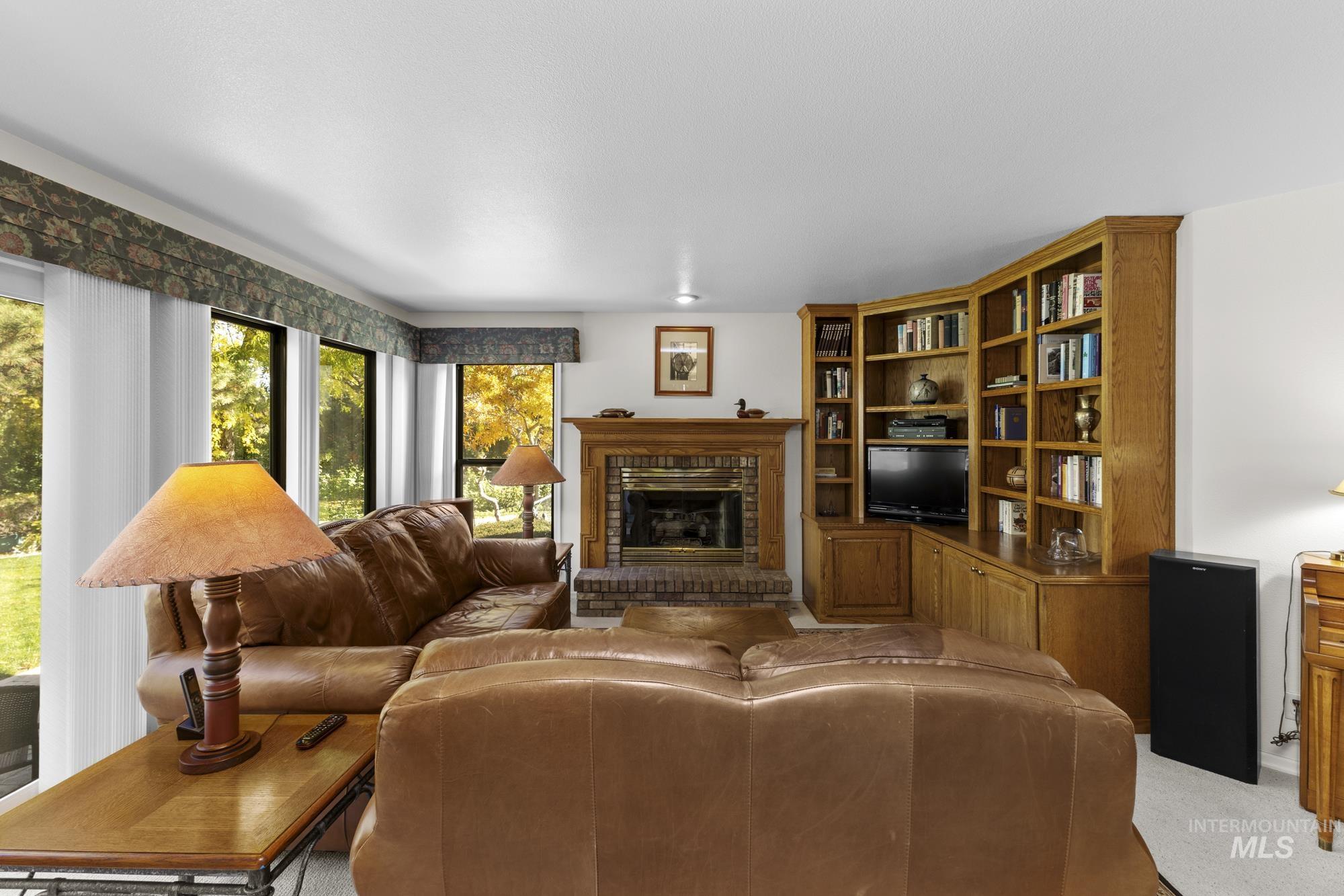 8550 W. Brookview Drive, Boise, Idaho 83709, 4 Bedrooms, 3 Bathrooms, Residential For Sale, Price $749,900,MLS 98966631