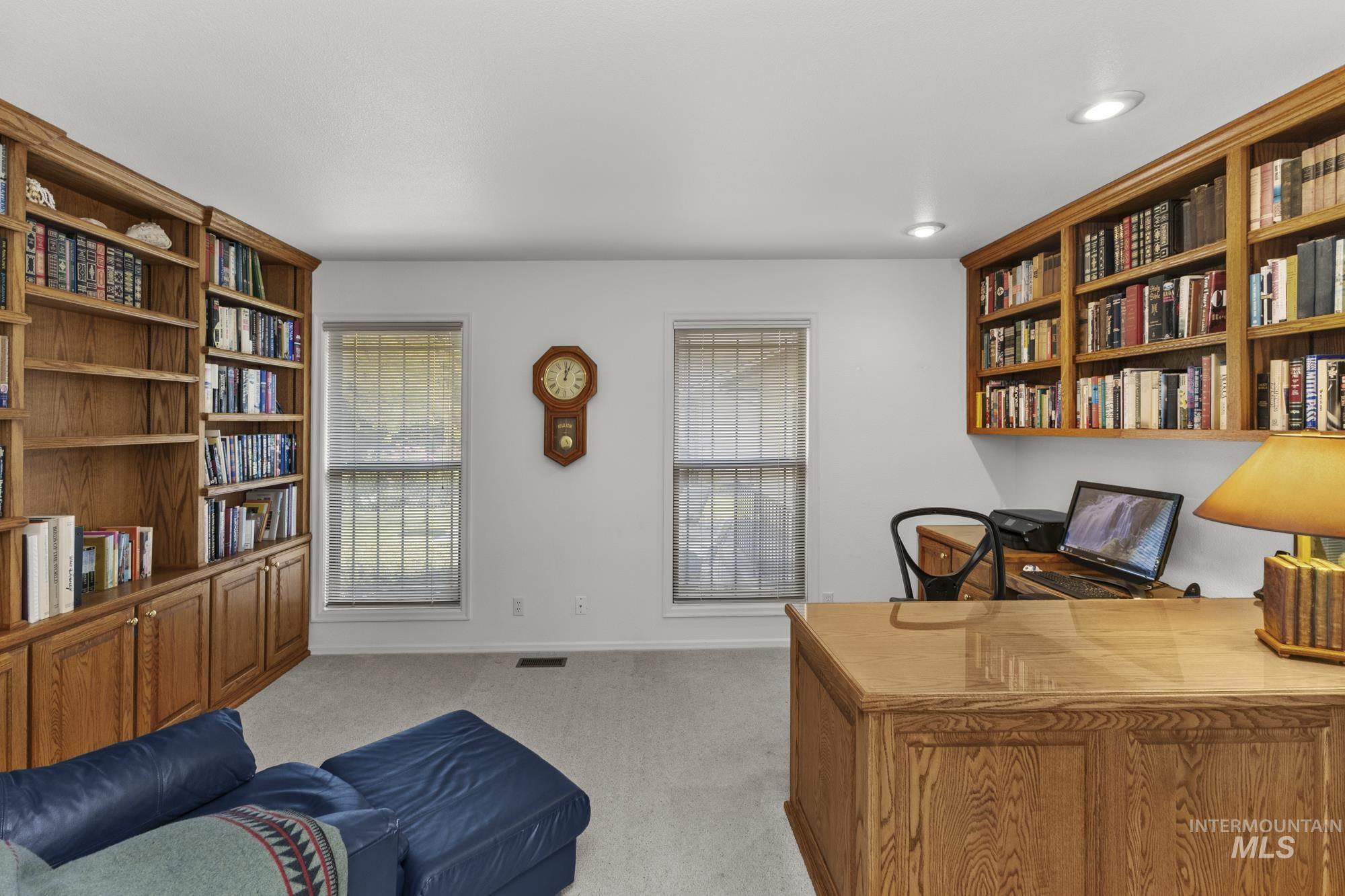 8550 W. Brookview Drive, Boise, Idaho 83709, 4 Bedrooms, 3 Bathrooms, Residential For Sale, Price $749,900,MLS 98966631