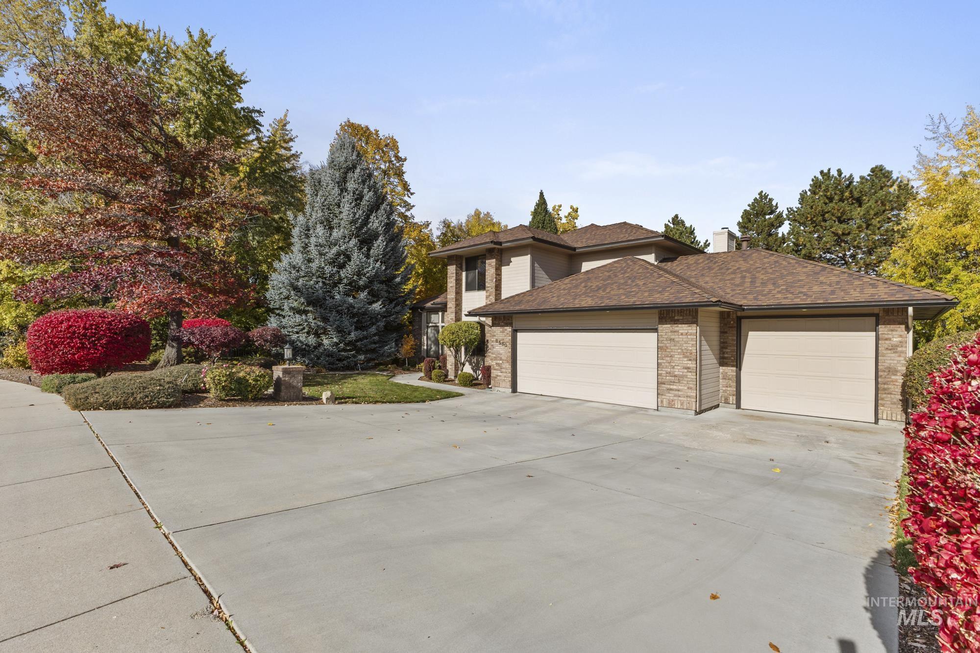 8550 W. Brookview Drive, Boise, Idaho 83709, 4 Bedrooms, 3 Bathrooms, Residential For Sale, Price $749,900,MLS 98966631