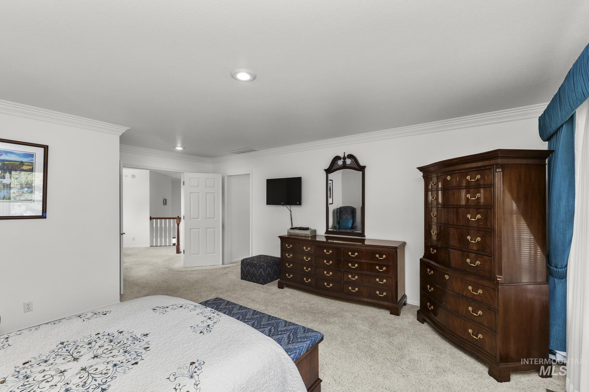 8550 W. Brookview Drive, Boise, Idaho 83709, 4 Bedrooms, 3 Bathrooms, Residential For Sale, Price $749,900,MLS 98966631