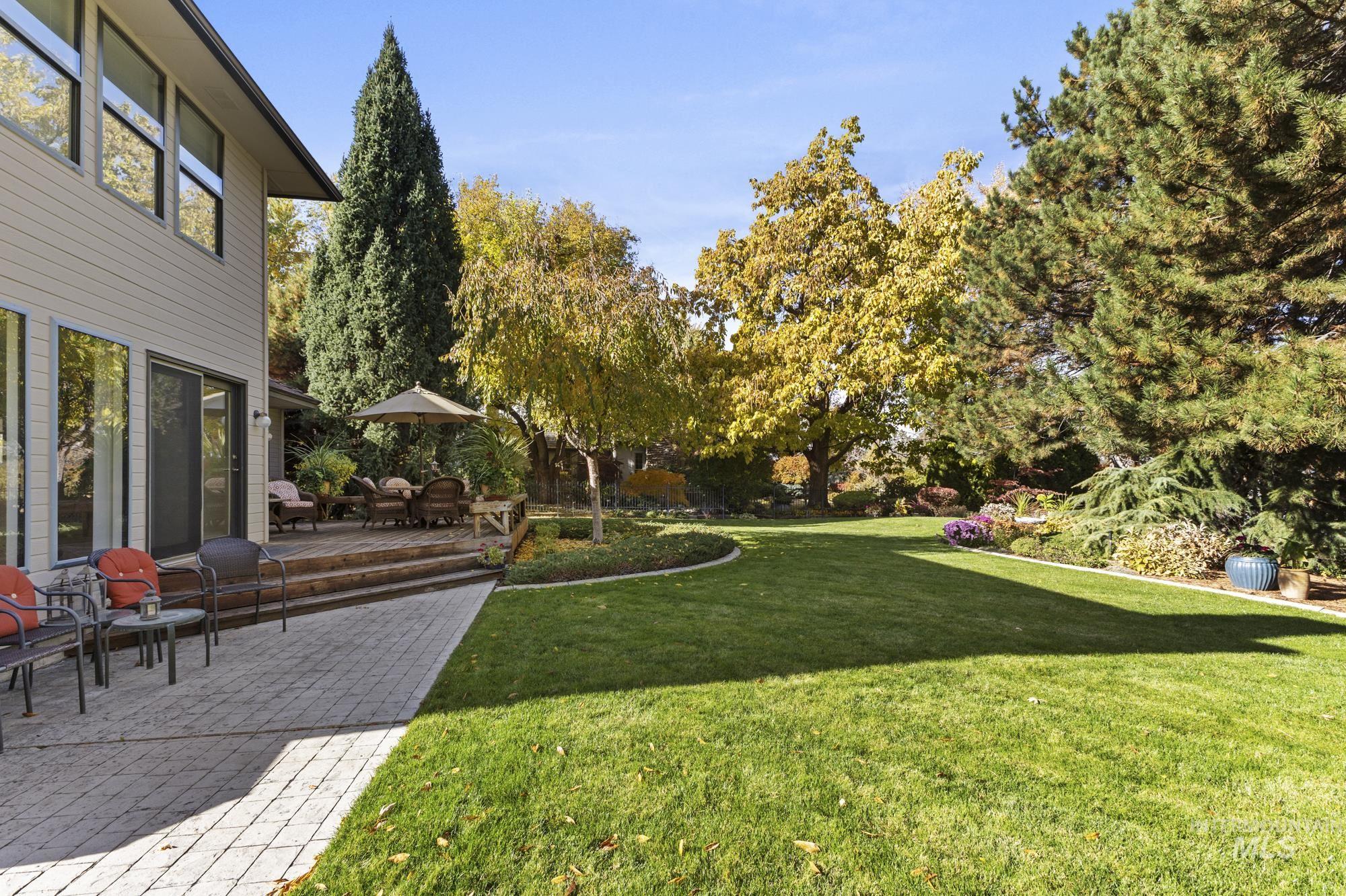 8550 W. Brookview Drive, Boise, Idaho 83709, 4 Bedrooms, 3 Bathrooms, Residential For Sale, Price $749,900,MLS 98966631