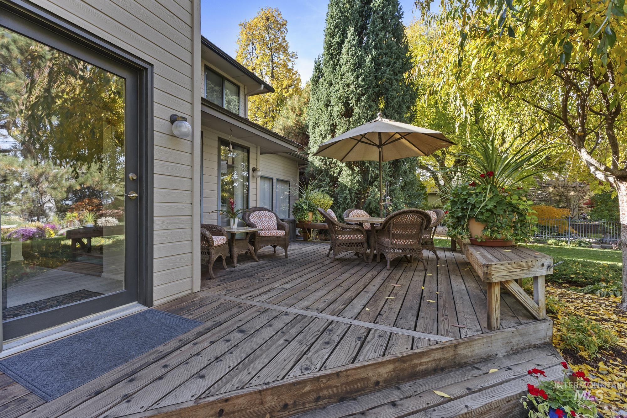 8550 W. Brookview Drive, Boise, Idaho 83709, 4 Bedrooms, 3 Bathrooms, Residential For Sale, Price $749,900,MLS 98966631