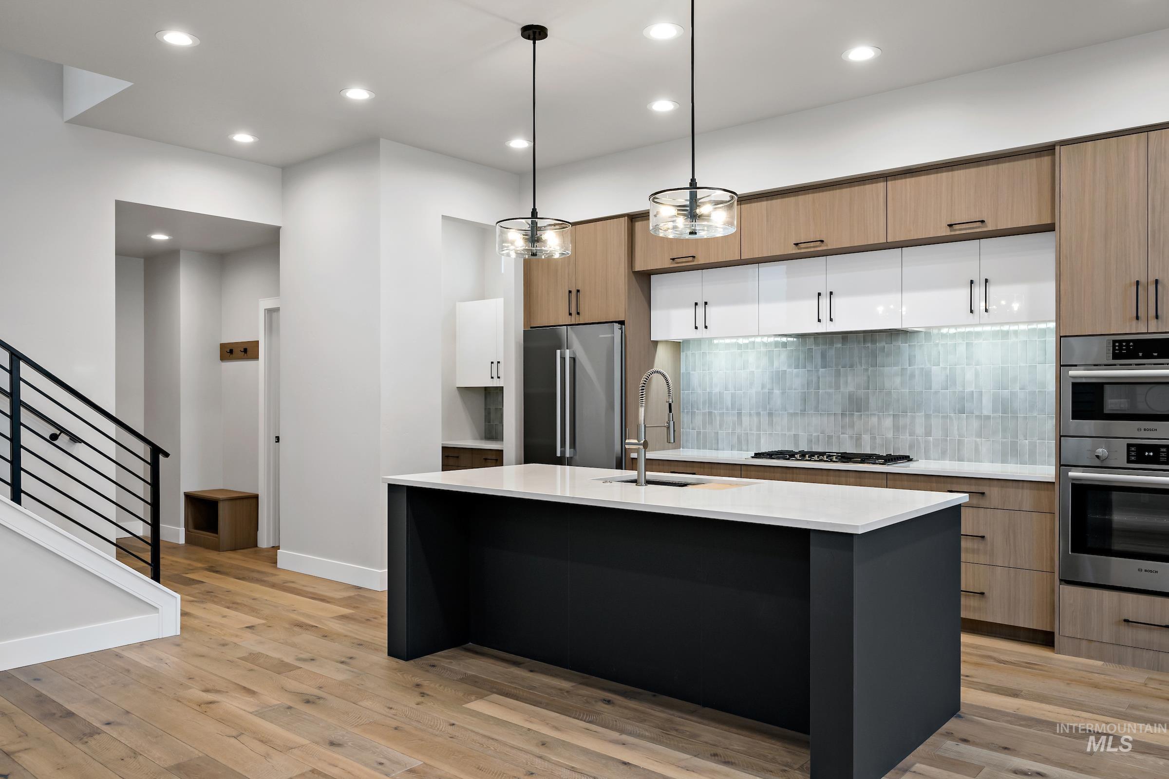 11725 N Rabbitbrush Way, Boise, Idaho 83714, 3 Bedrooms, 2.5 Bathrooms, Residential For Sale, Price $749,900, 98966633