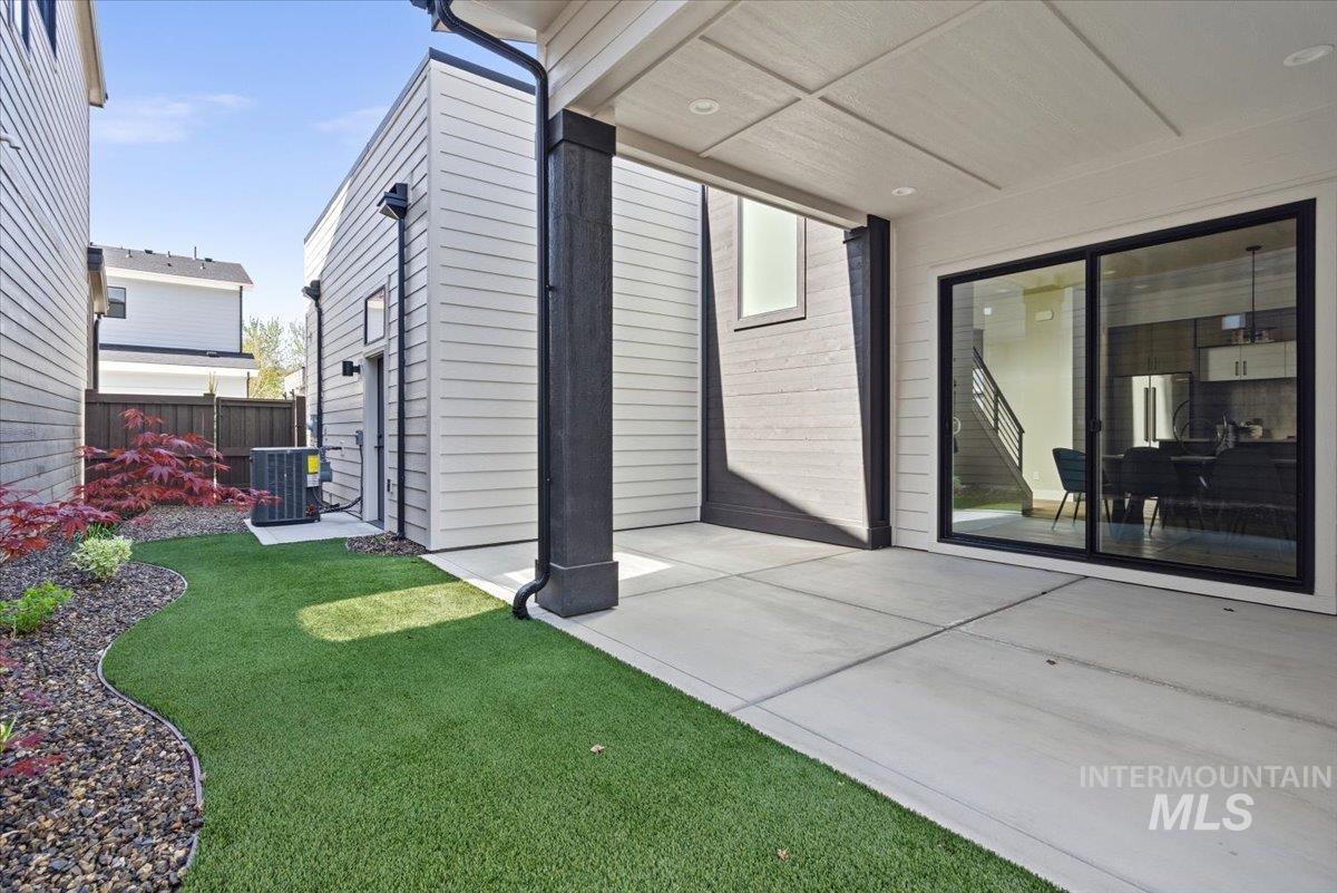 11725 N Rabbitbrush Way, Boise, Idaho 83714, 3 Bedrooms, 2.5 Bathrooms, Residential For Sale, Price $739,900, 98966633