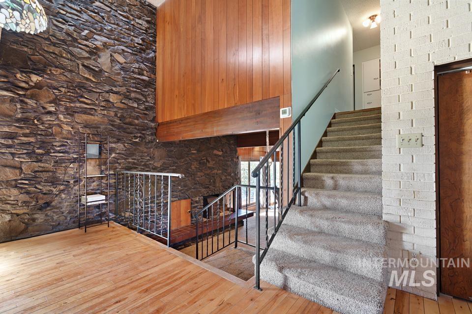 1825 NE 17th, Payette, Idaho 83661, 4 Bedrooms, 3 Bathrooms, Residential For Sale, Price $515,000,MLS 98966634