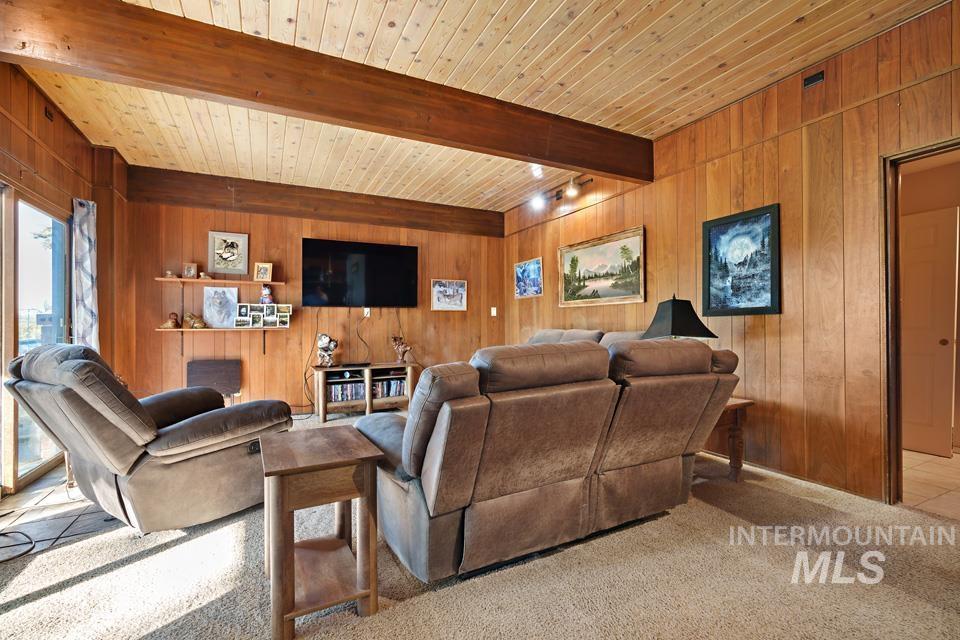 1825 NE 17th, Payette, Idaho 83661, 4 Bedrooms, 3 Bathrooms, Residential For Sale, Price $515,000,MLS 98966634