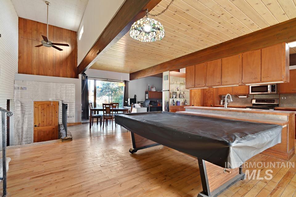 1825 NE 17th, Payette, Idaho 83661, 4 Bedrooms, 3 Bathrooms, Residential For Sale, Price $515,000,MLS 98966634