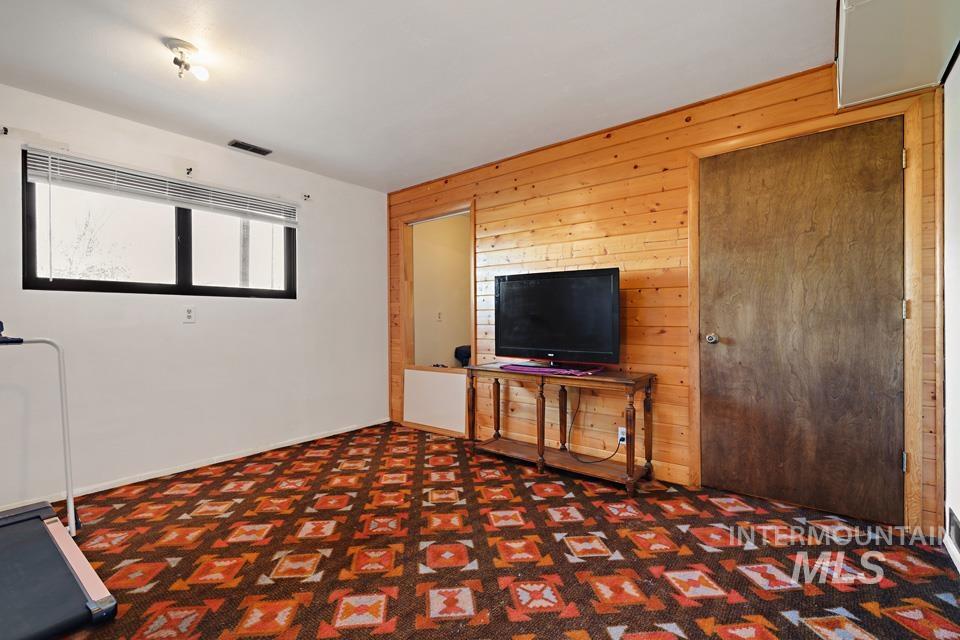 1825 NE 17th, Payette, Idaho 83661, 4 Bedrooms, 3 Bathrooms, Residential For Sale, Price $515,000,MLS 98966634