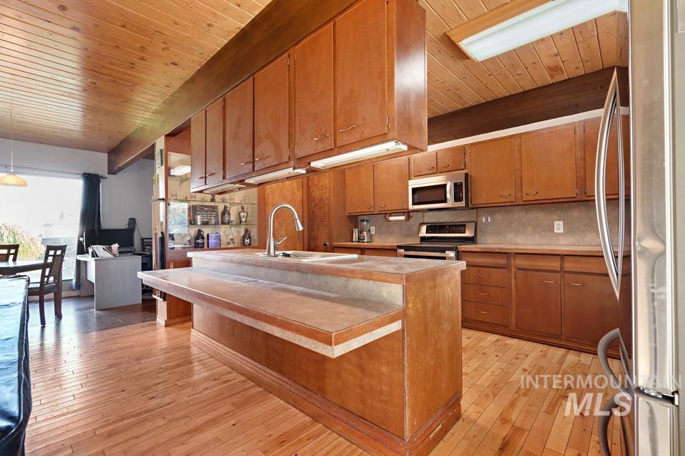 1825 NE 17th, Payette, Idaho 83661, 4 Bedrooms, 3 Bathrooms, Residential For Sale, Price $498,000, 98966634