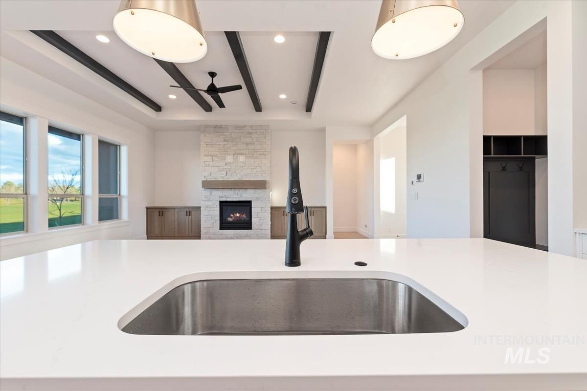 11281 S Corballis Ln, Kuna, Idaho 83634, 3 Bedrooms, 3 Bathrooms, Residential For Sale, Price $599,880,MLS 98966637