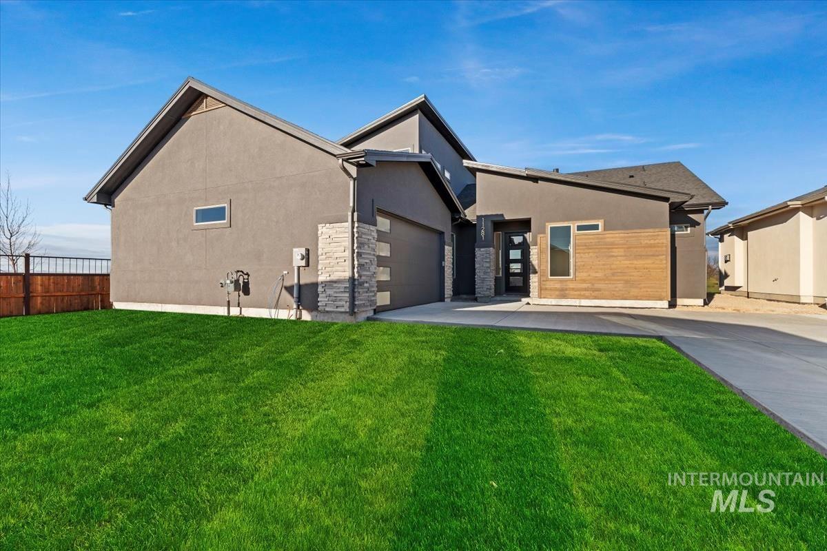 11281 S Corballis Ln, Kuna, Idaho 83634, 3 Bedrooms, 3 Bathrooms, Residential For Sale, Price $599,880,MLS 98966637