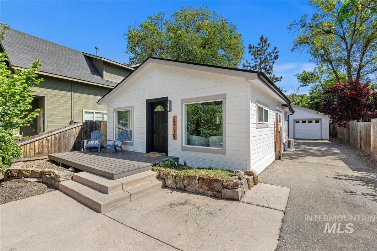 2719 W Woodlawn, Boise, Idaho 83702, 1 Bedroom, 1 Bathroom, Residential For Sale, Price $429,900,MLS 98966638