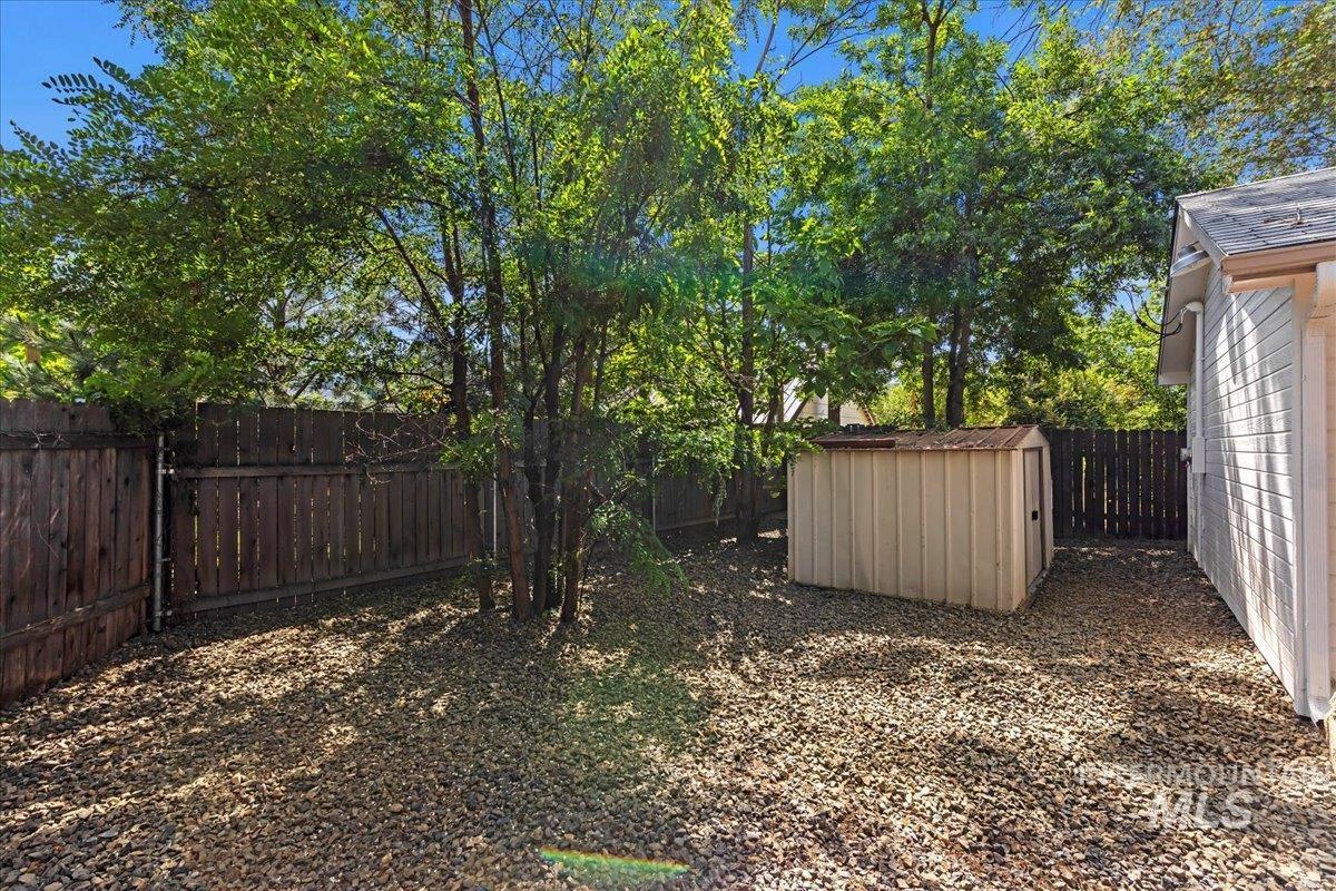 2719 W Woodlawn, Boise, Idaho 83702, 1 Bedroom, 1 Bathroom, Residential For Sale, Price $429,900,MLS 98966638