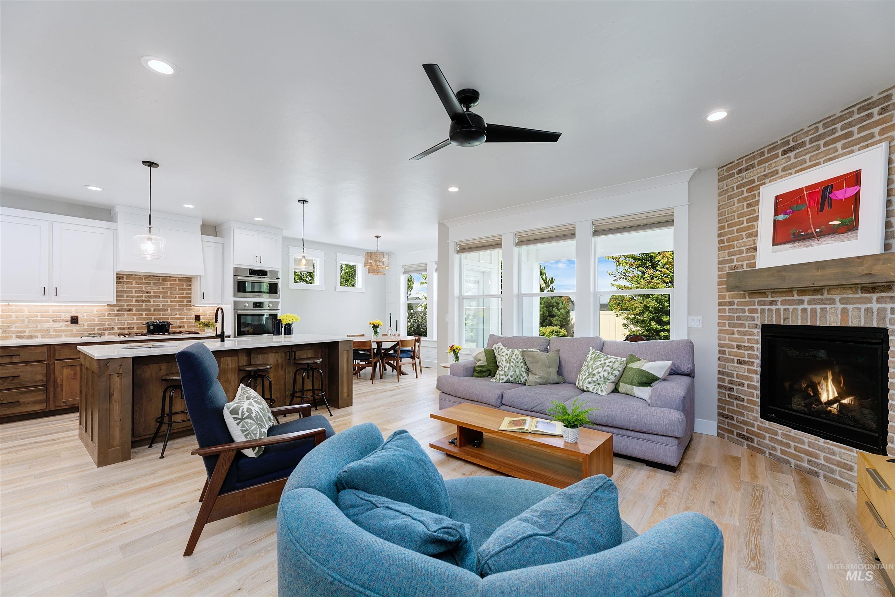 5463 N Exeter Way, Meridian, Idaho 83646, 5 Bedrooms, 2.5 Bathrooms, Residential For Sale, Price $760,000,MLS 98966640