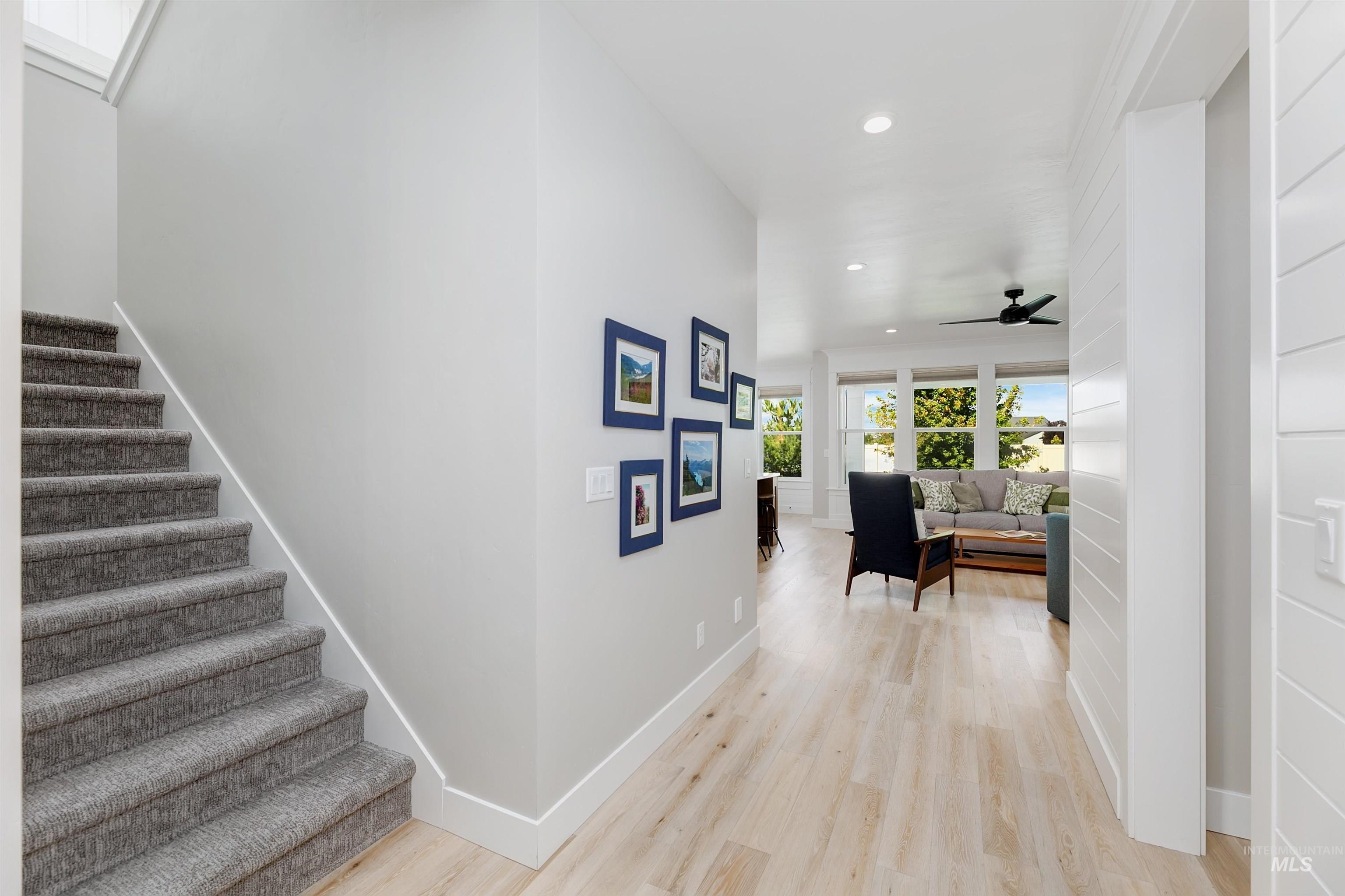 5463 N Exeter Way, Meridian, Idaho 83646, 5 Bedrooms, 2.5 Bathrooms, Residential For Sale, Price $760,000,MLS 98966640