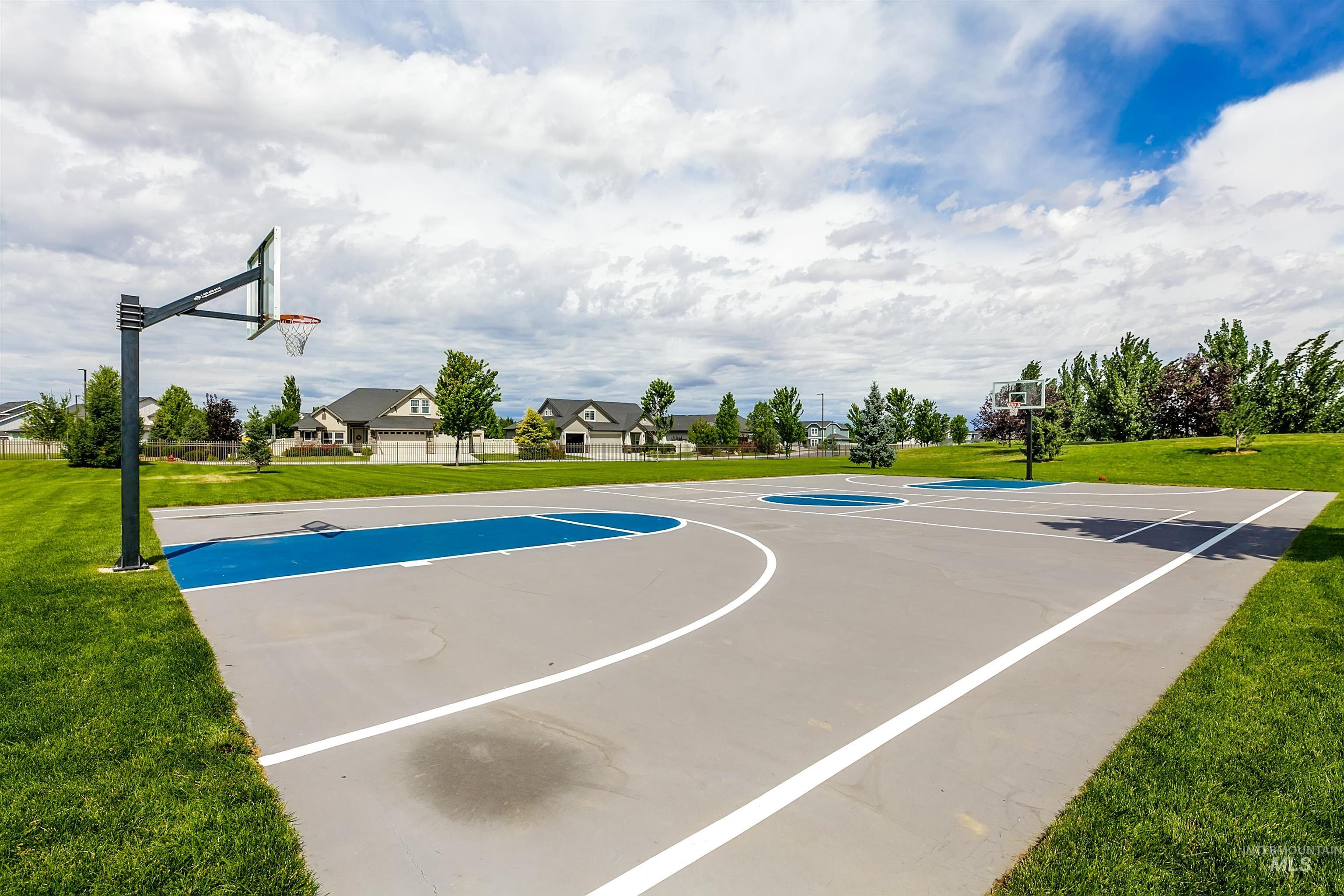 5463 N Exeter Way, Meridian, Idaho 83646, 5 Bedrooms, 2.5 Bathrooms, Residential For Sale, Price $760,000,MLS 98966640