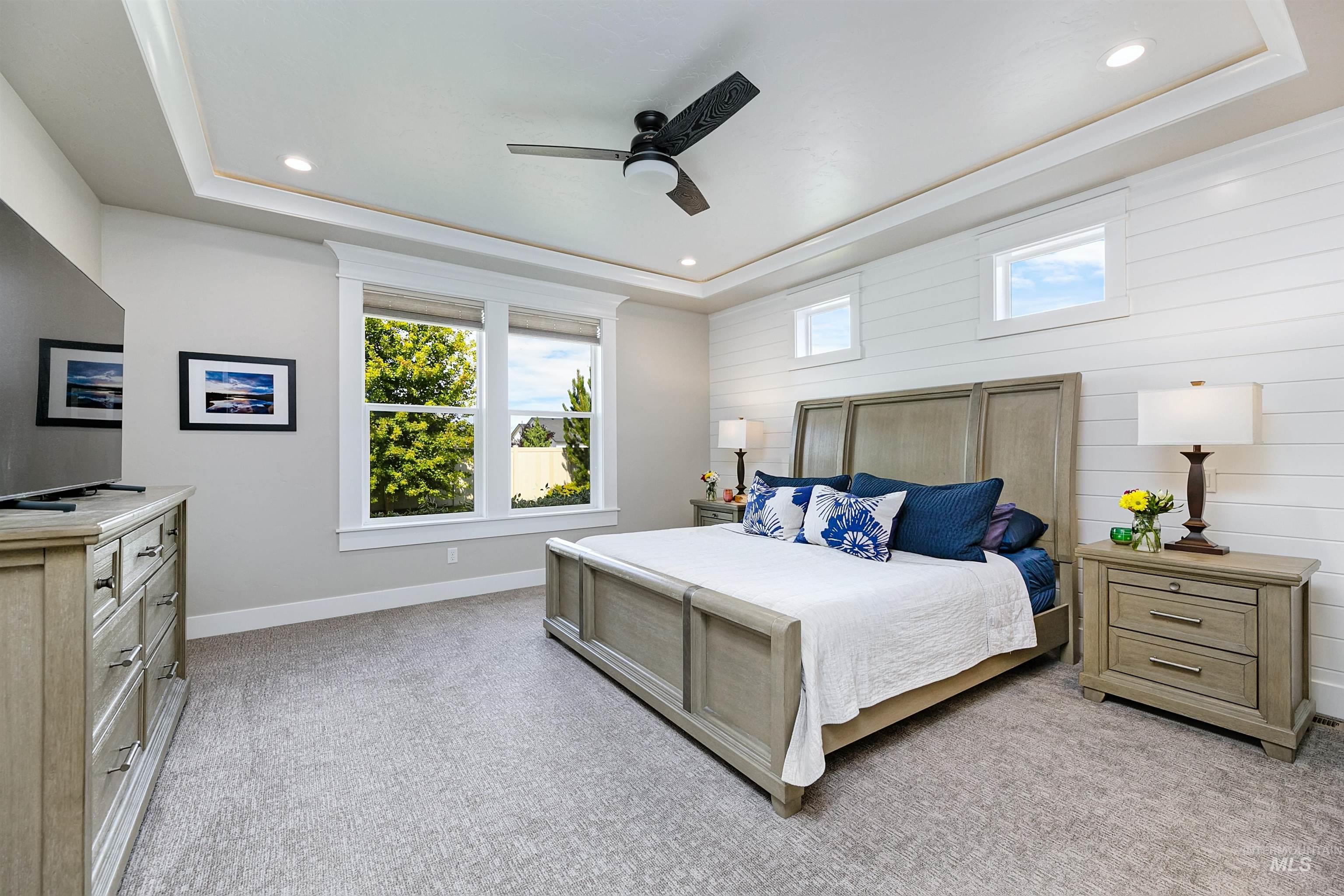 5463 N Exeter Way, Meridian, Idaho 83646, 5 Bedrooms, 2.5 Bathrooms, Residential For Sale, Price $760,000,MLS 98966640