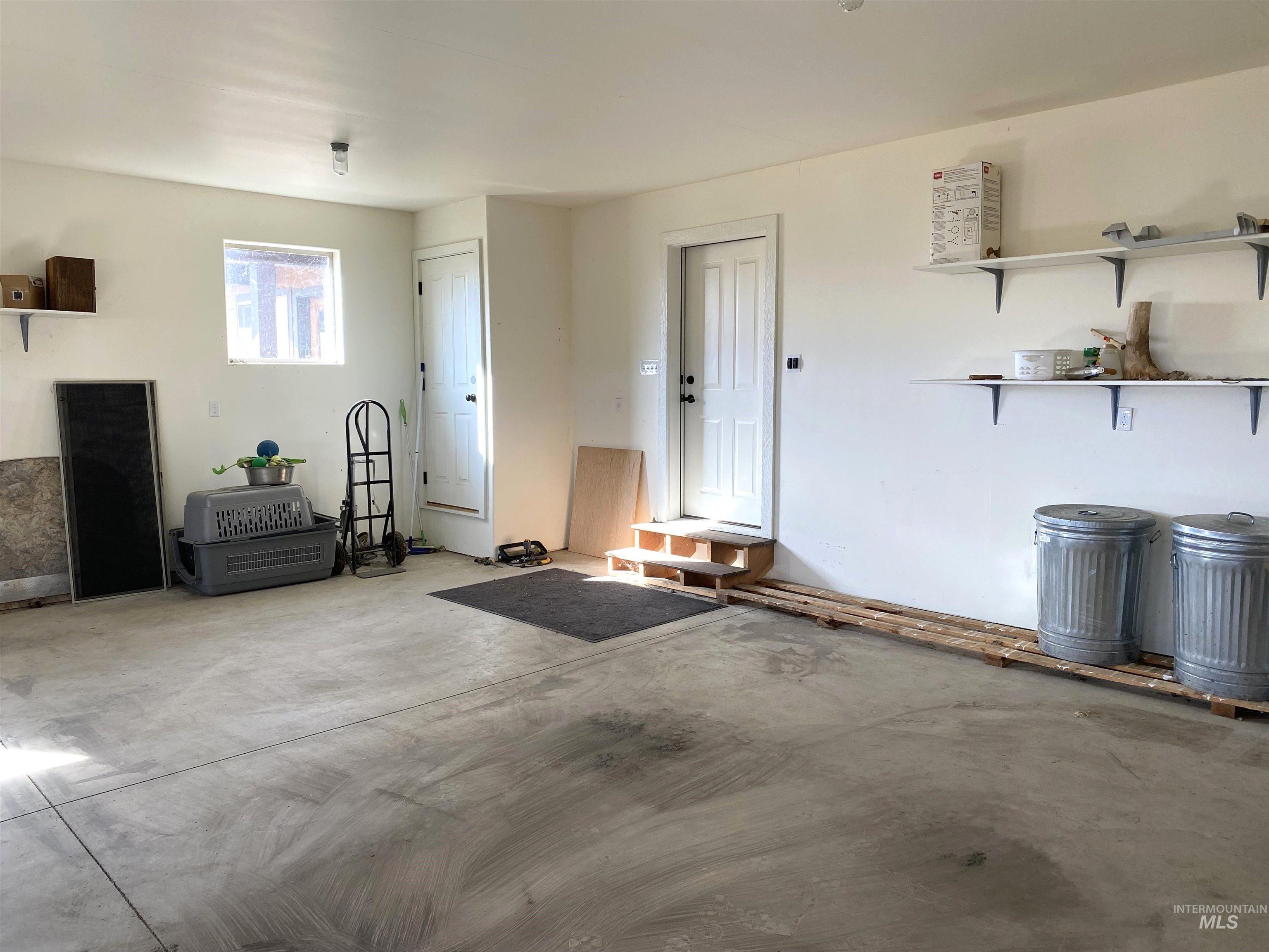 1703 Little Bear Ridge Rd, Troy, Idaho 83871, 3 Bedrooms, 2 Bathrooms, Residential For Sale, Price $875,000,MLS 98966645