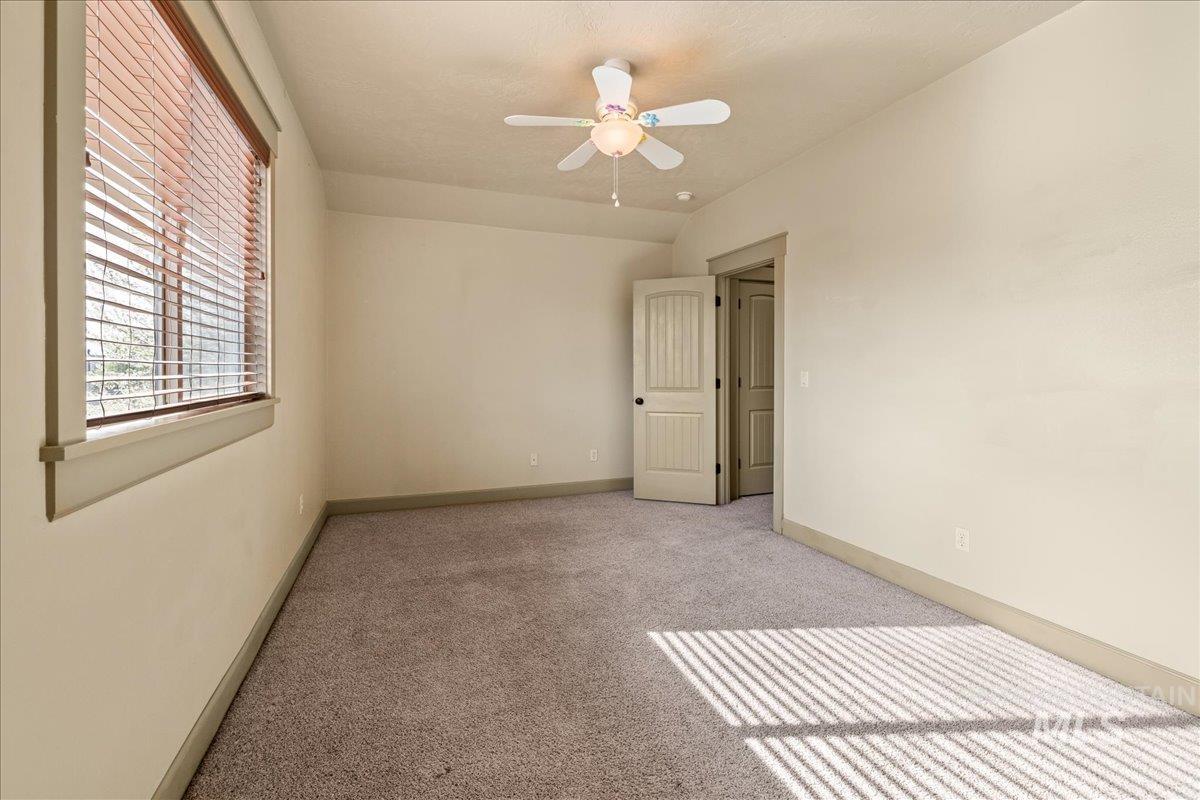 1063 W Hitchcock St, Meridian, Idaho 83646, 6 Bedrooms, 3.5 Bathrooms, Residential For Sale, Price $769,900,MLS 98966680