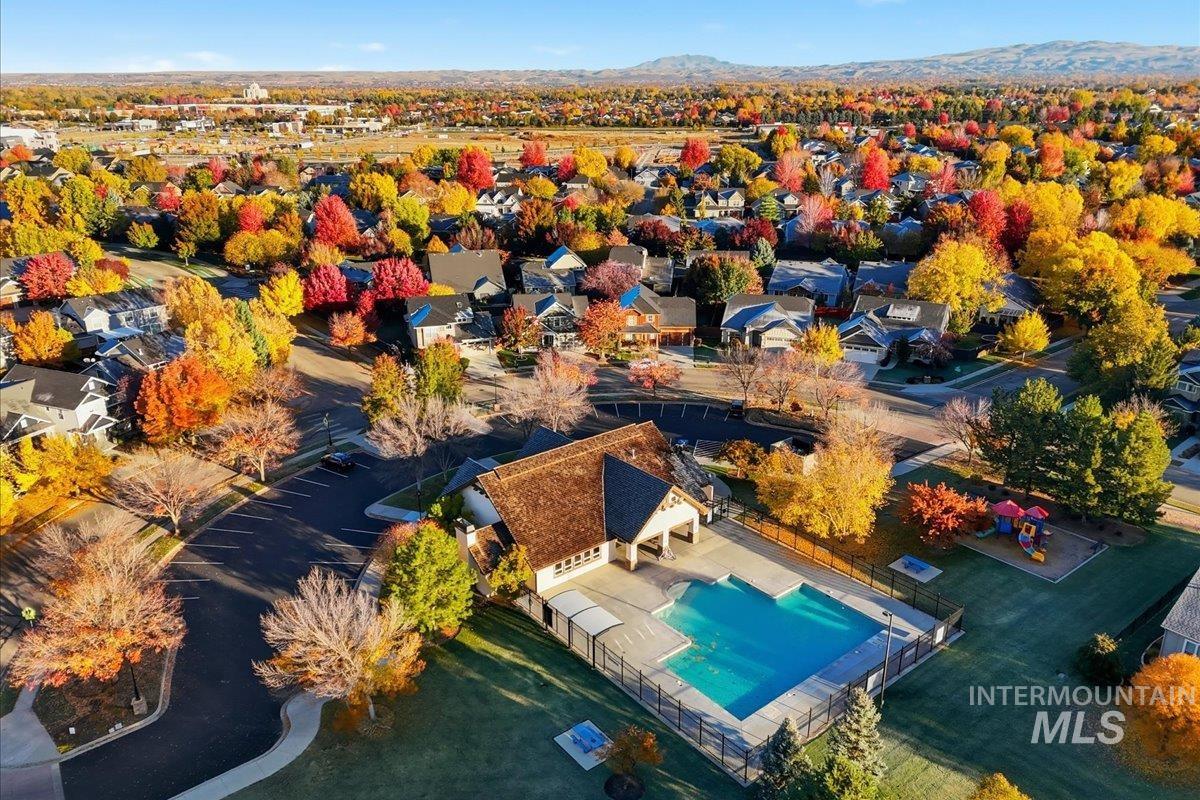 1063 W Hitchcock St, Meridian, Idaho 83646, 6 Bedrooms, 3.5 Bathrooms, Residential For Sale, Price $769,900,MLS 98966680