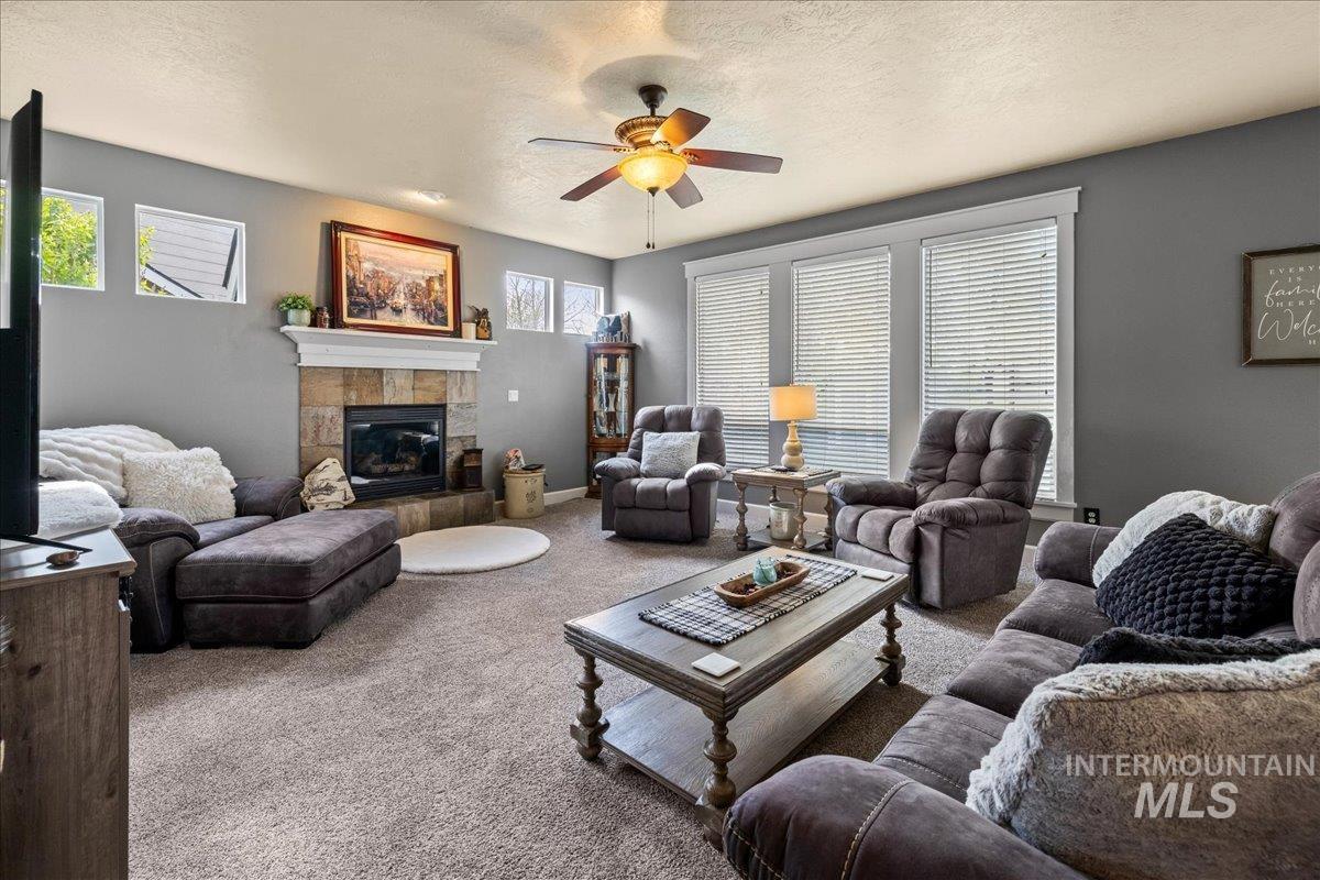 1063 W Hitchcock St, Meridian, Idaho 83646, 6 Bedrooms, 3.5 Bathrooms, Residential For Sale, Price $769,900,MLS 98966680