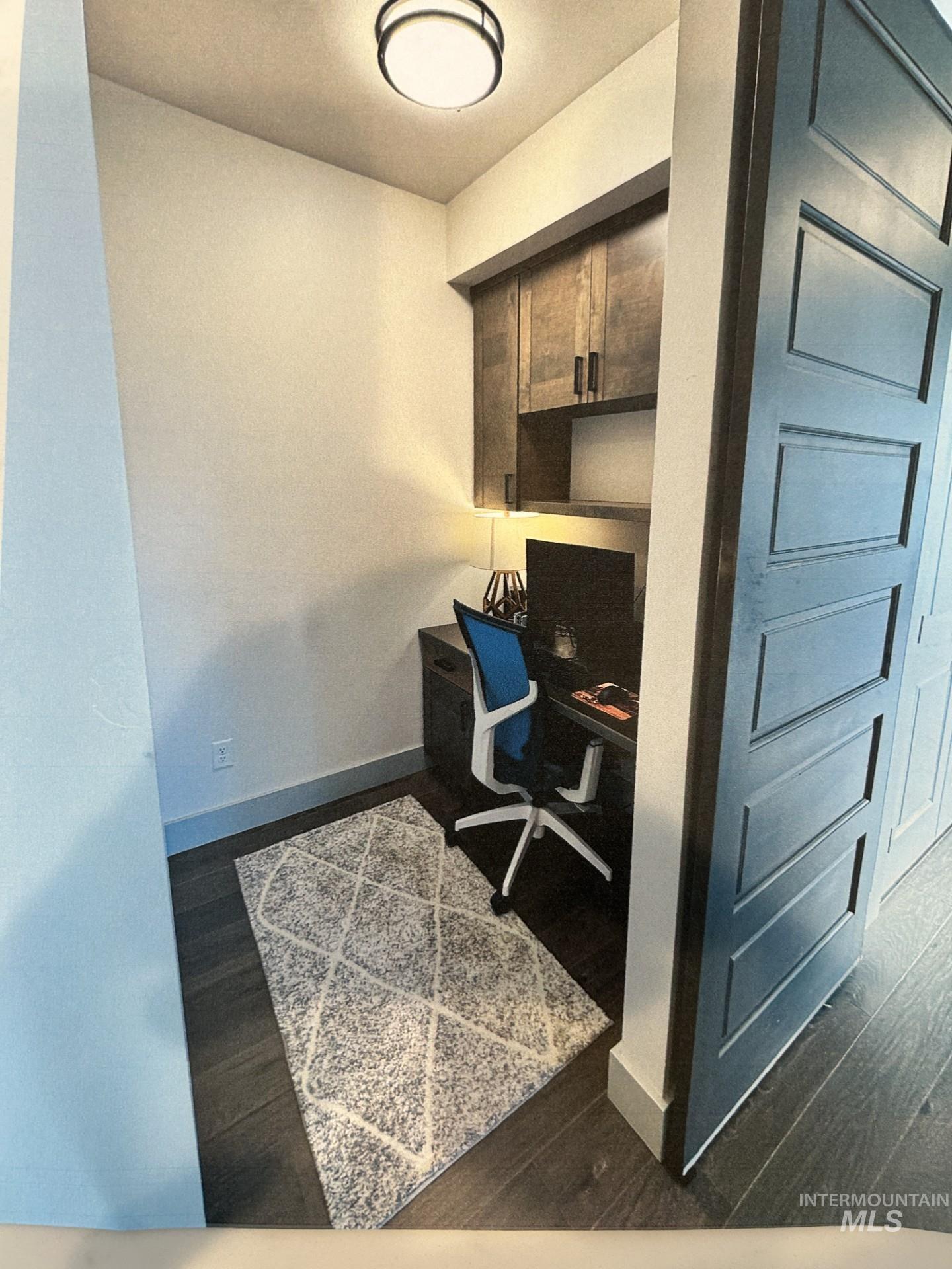 4210 E Parkcenter Boulevard, Boise, Idaho 83716, 3 Bedrooms, 3.5 Bathrooms, Residential For Sale, Price $697,900,MLS 98966688