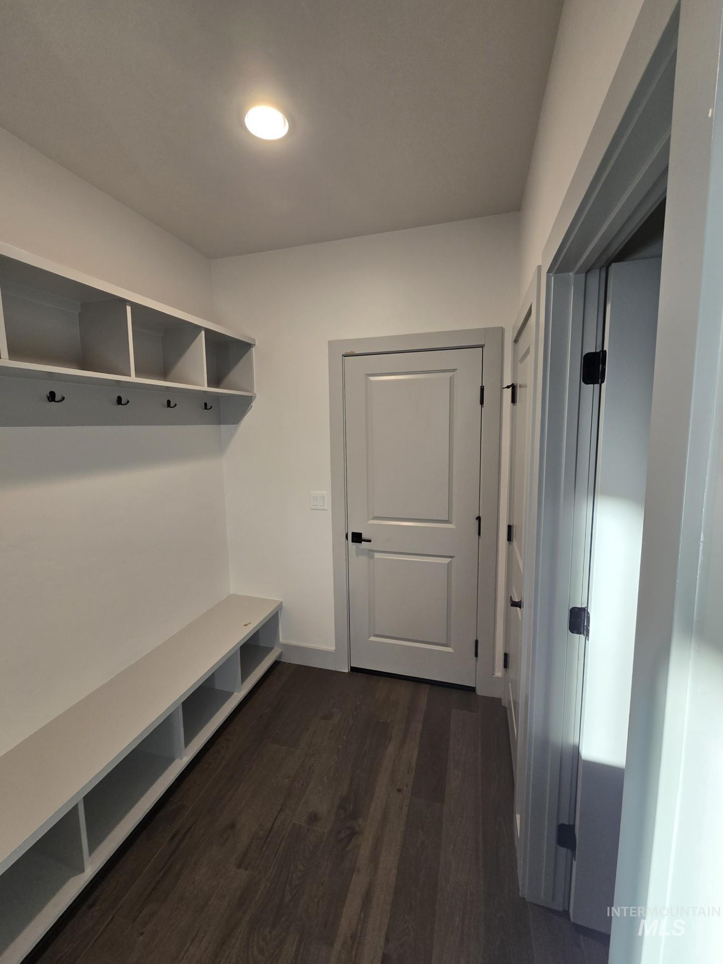 4210 E Parkcenter Boulevard, Boise, Idaho 83716, 3 Bedrooms, 3.5 Bathrooms, Residential For Sale, Price $674,990, 98966688