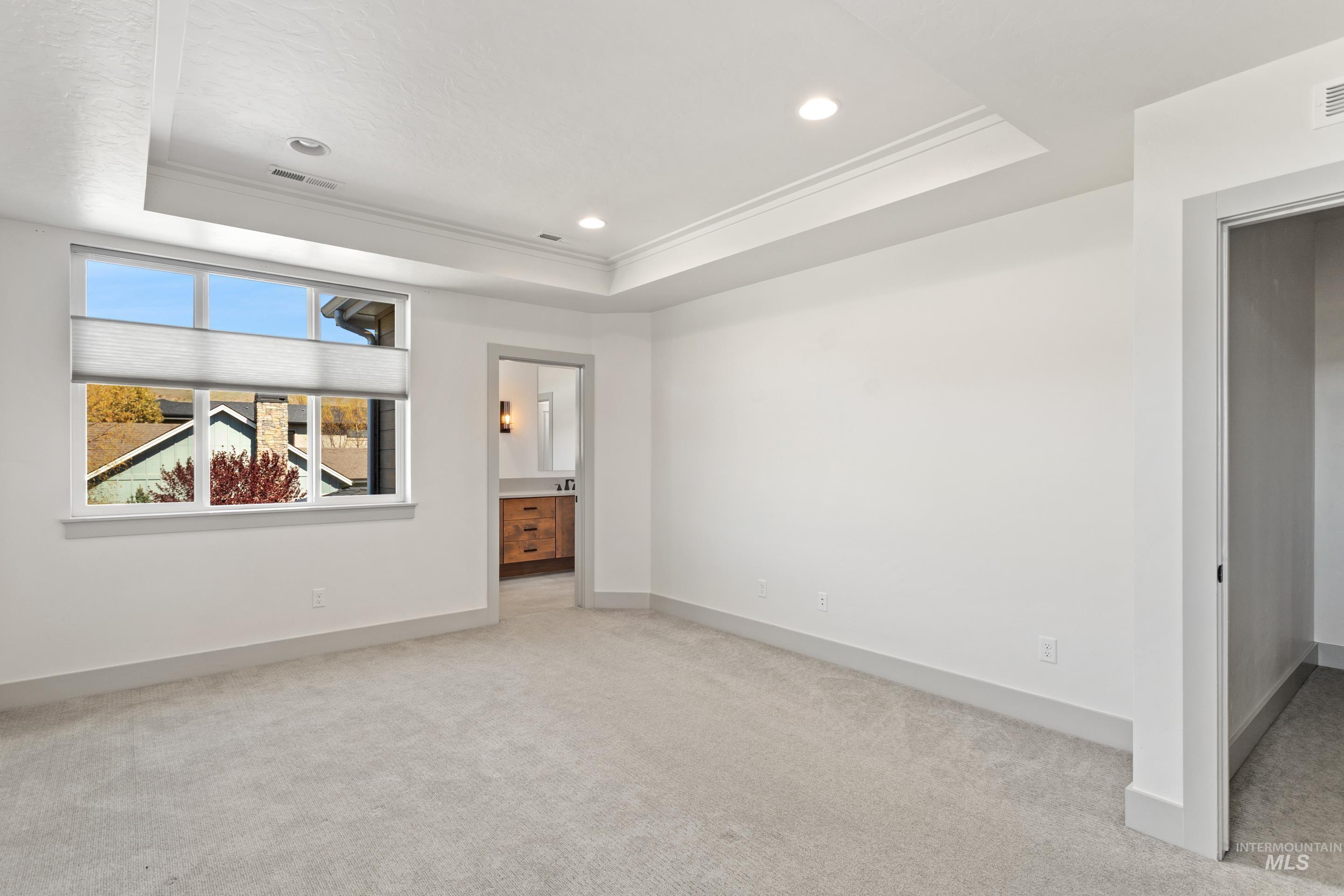 4210 E Parkcenter Boulevard, Boise, Idaho 83716, 3 Bedrooms, 3.5 Bathrooms, Residential For Sale, Price $674,990, 98966688