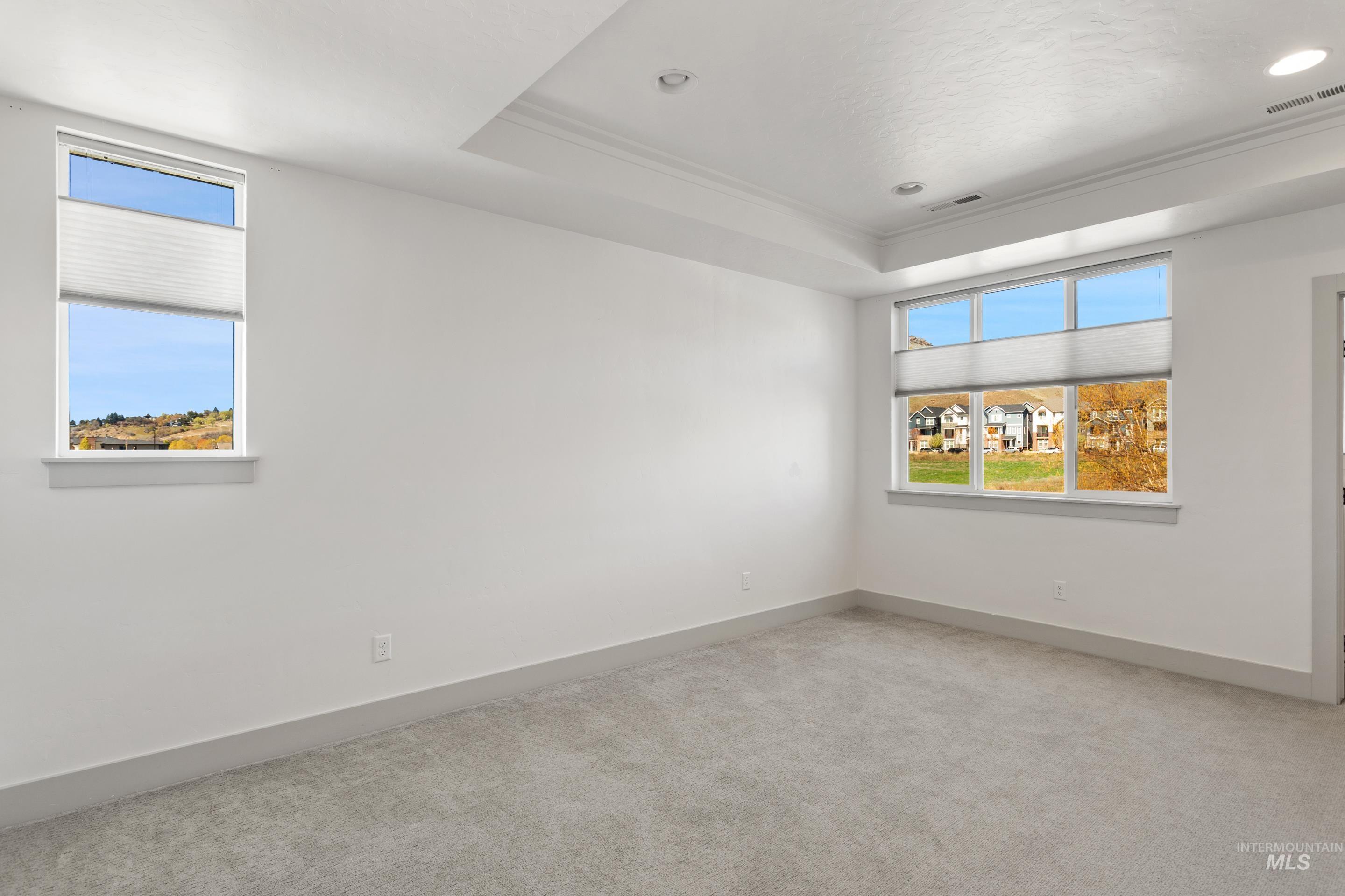 4210 E Parkcenter Boulevard, Boise, Idaho 83716, 3 Bedrooms, 3.5 Bathrooms, Residential For Sale, Price $674,990, 98966688