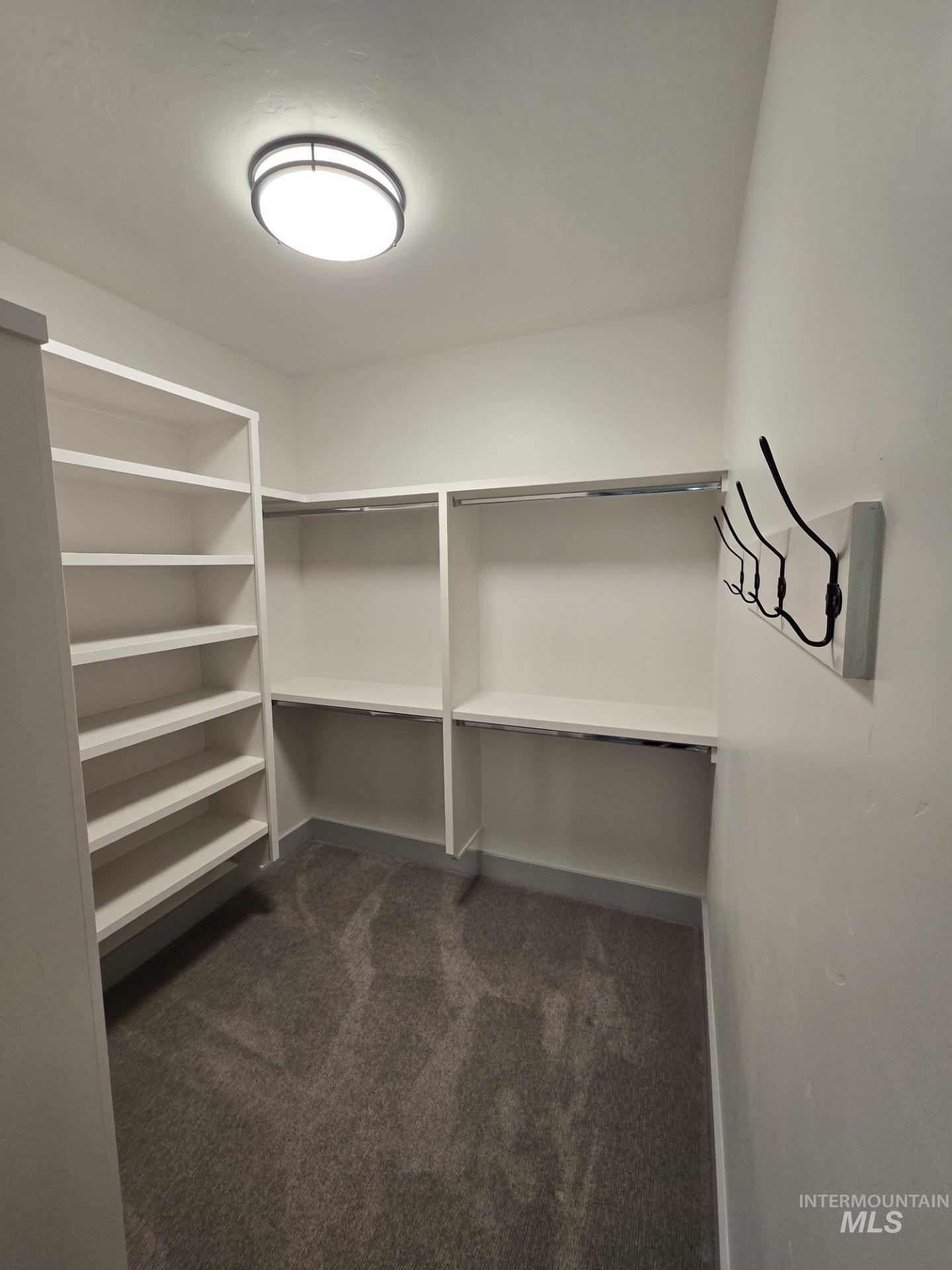 4210 E Parkcenter Boulevard, Boise, Idaho 83716, 3 Bedrooms, 3.5 Bathrooms, Residential For Sale, Price $697,900,MLS 98966688