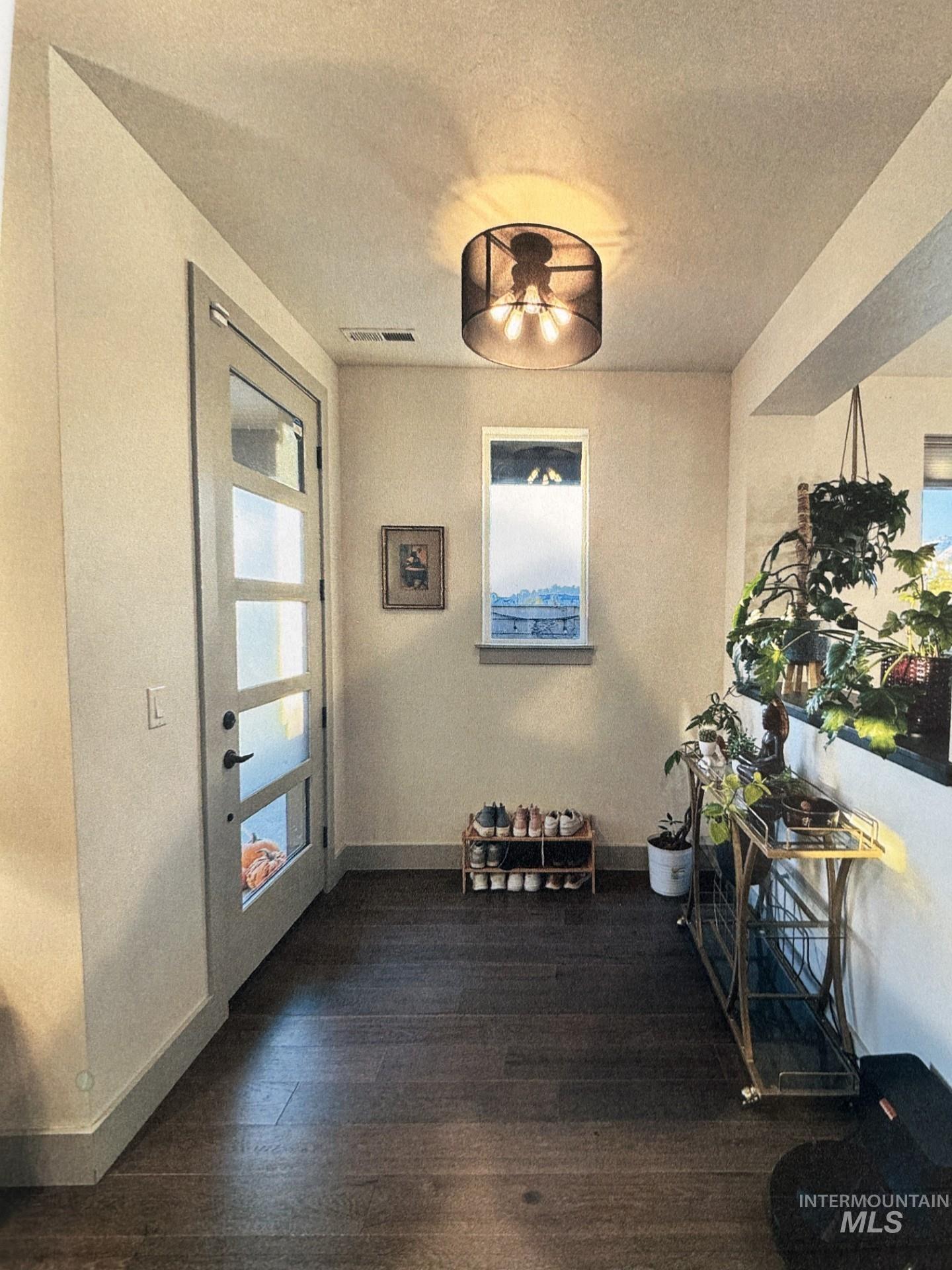 4210 E Parkcenter Boulevard, Boise, Idaho 83716, 3 Bedrooms, 3.5 Bathrooms, Residential For Sale, Price $697,900,MLS 98966688