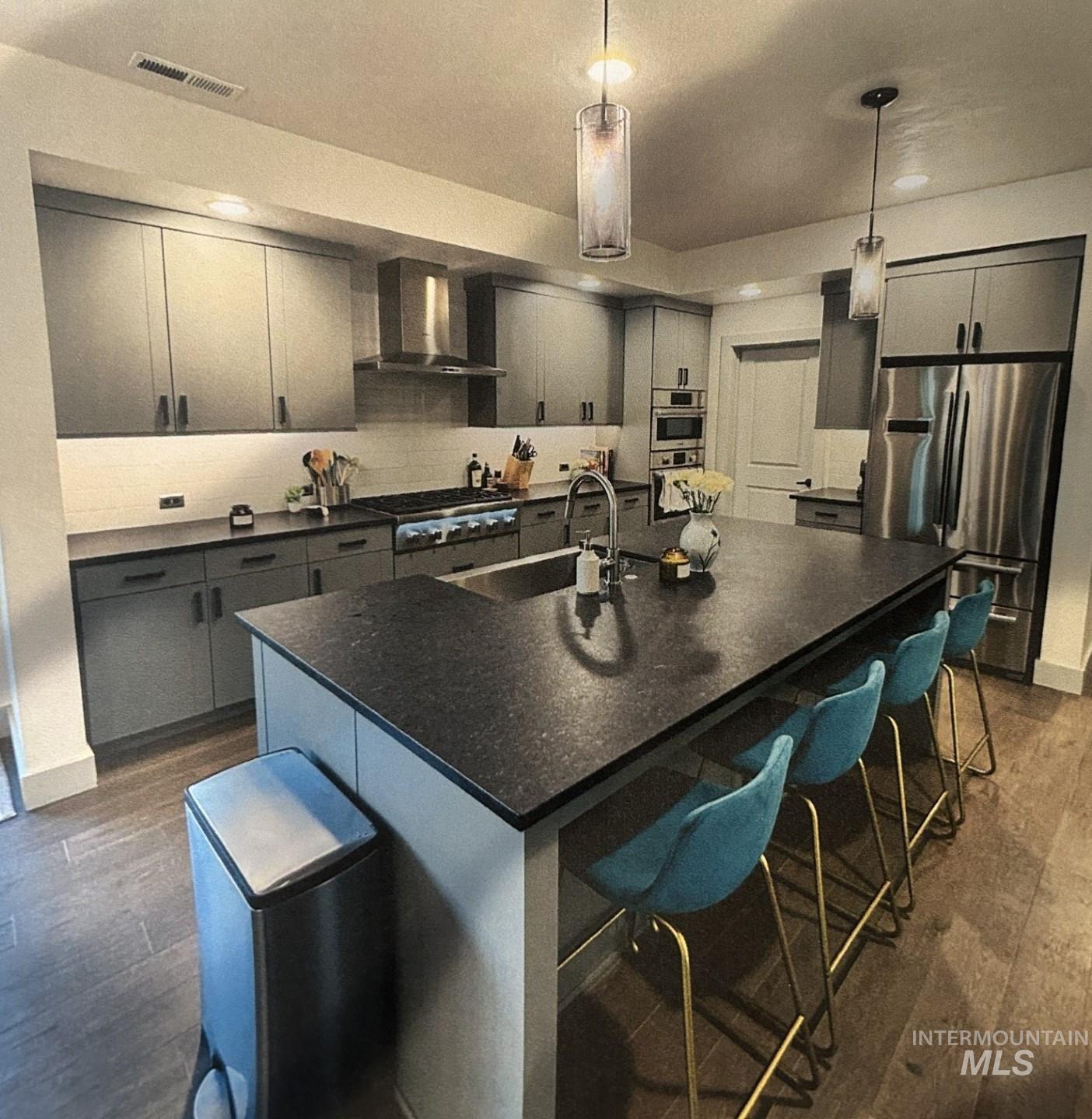 4210 E Parkcenter Boulevard, Boise, Idaho 83716, 3 Bedrooms, 3.5 Bathrooms, Residential For Sale, Price $697,900,MLS 98966688