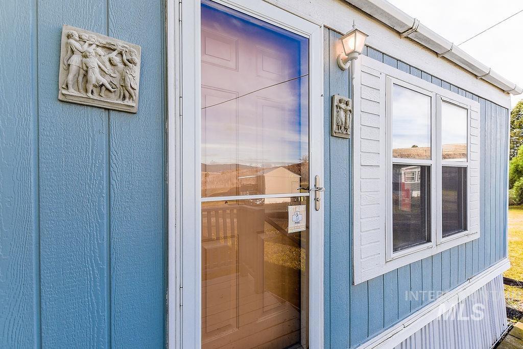 Entrance to property