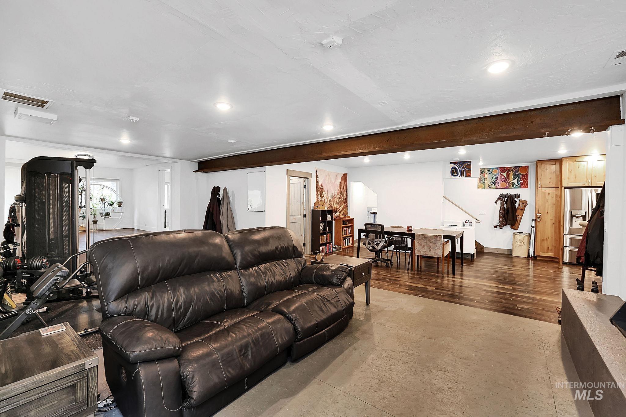 715 Spruce Street, McCall, Idaho 83638, 2 Bedrooms, 2 Bathrooms, Residential For Sale, Price $579,000,MLS 98966706