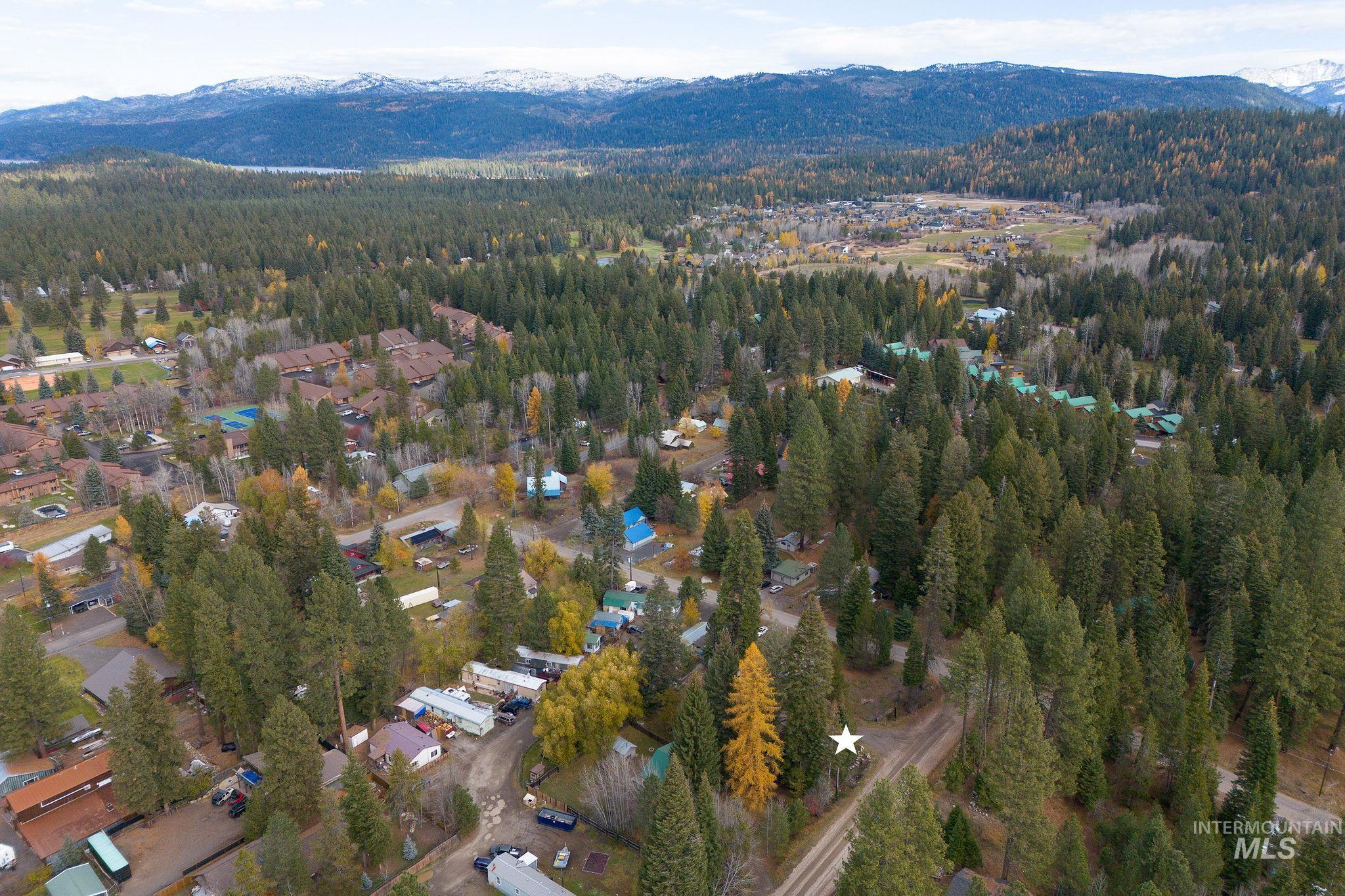 715 Spruce Street, McCall, Idaho 83638, 2 Bedrooms, 2 Bathrooms, Residential For Sale, Price $579,000,MLS 98966706